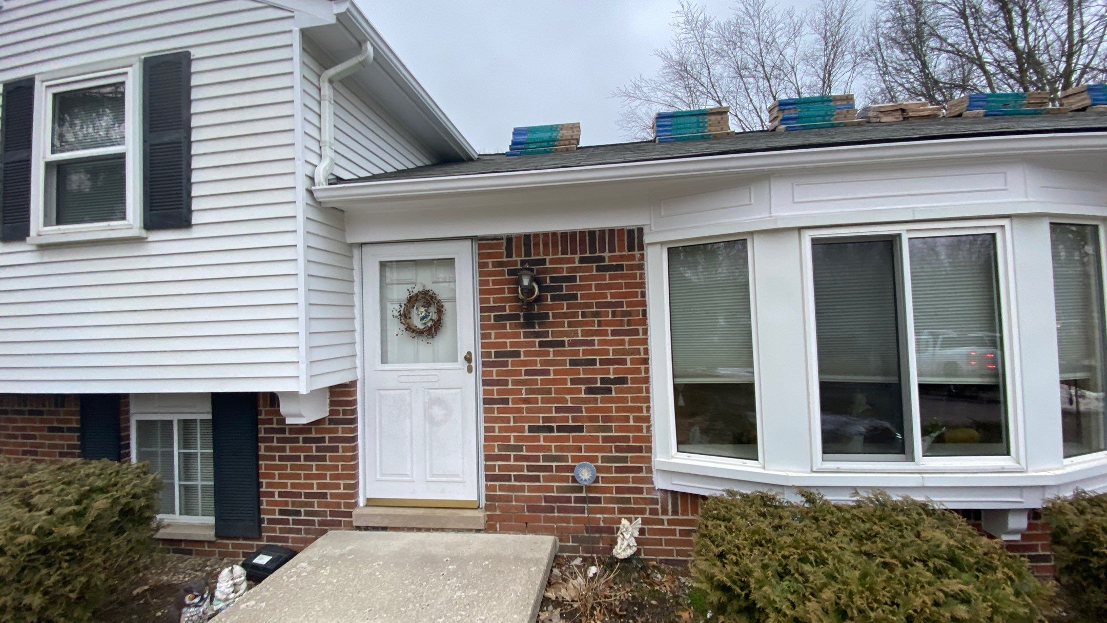 Roof Replacement using CertainTeed Landmark by 180 Contractors