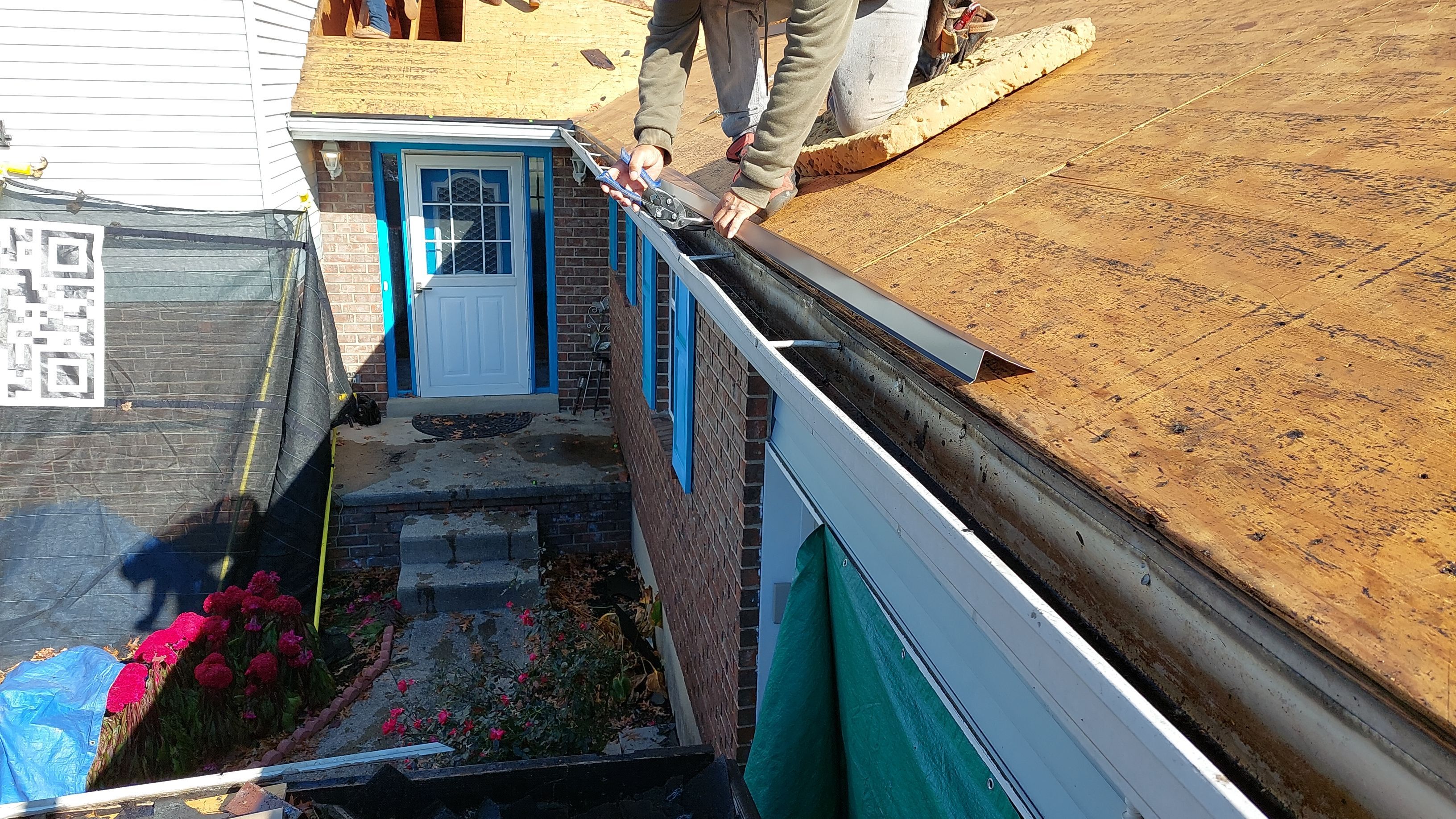 Liberty Township - Pristine Black by Tamlin Roofing