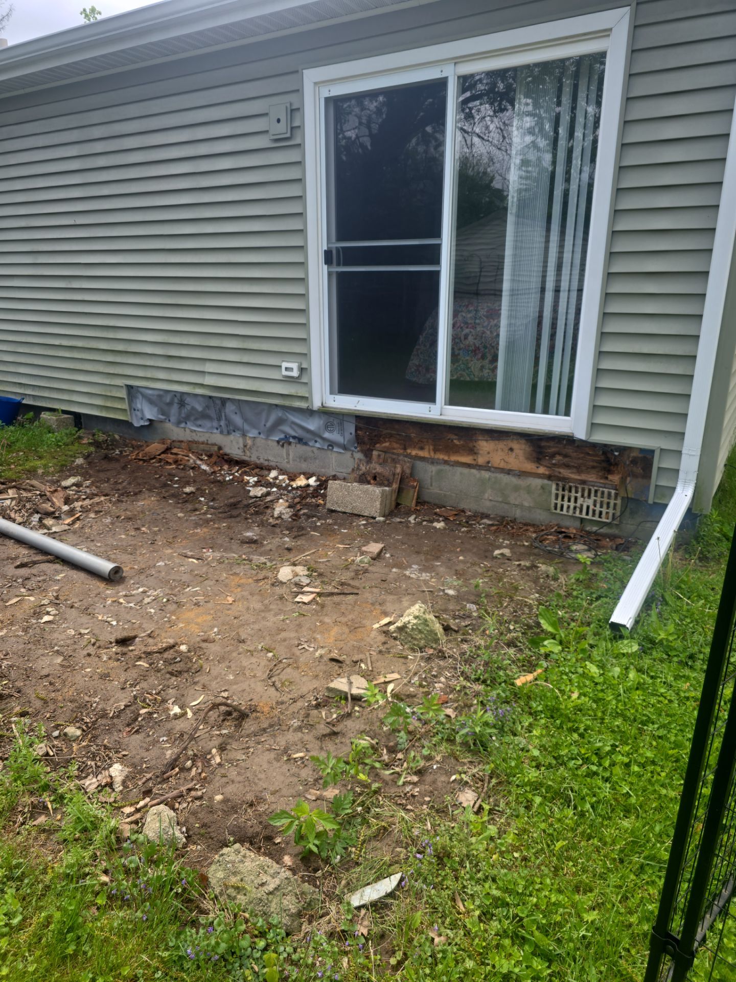 New Deck by 42 North Construction, LLC.
