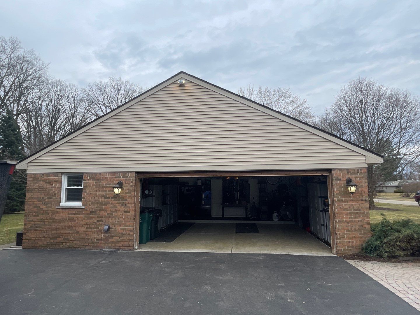 Siding Replacement using CertainTeed Restoration Classis D4 by 180 Contractors