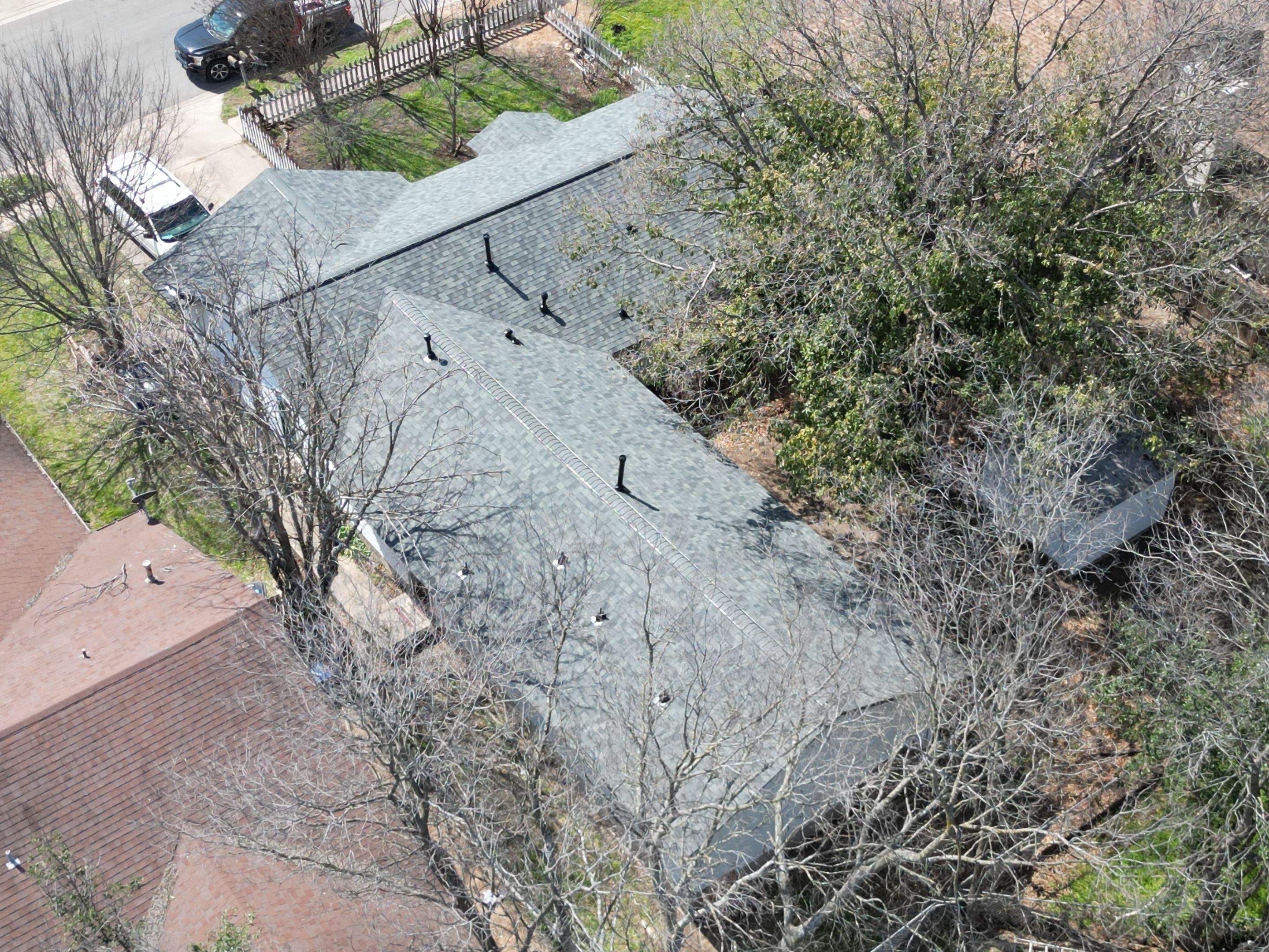 Estate Gray - Owens Corning TruDefinition Duration by RoofsOnly.com