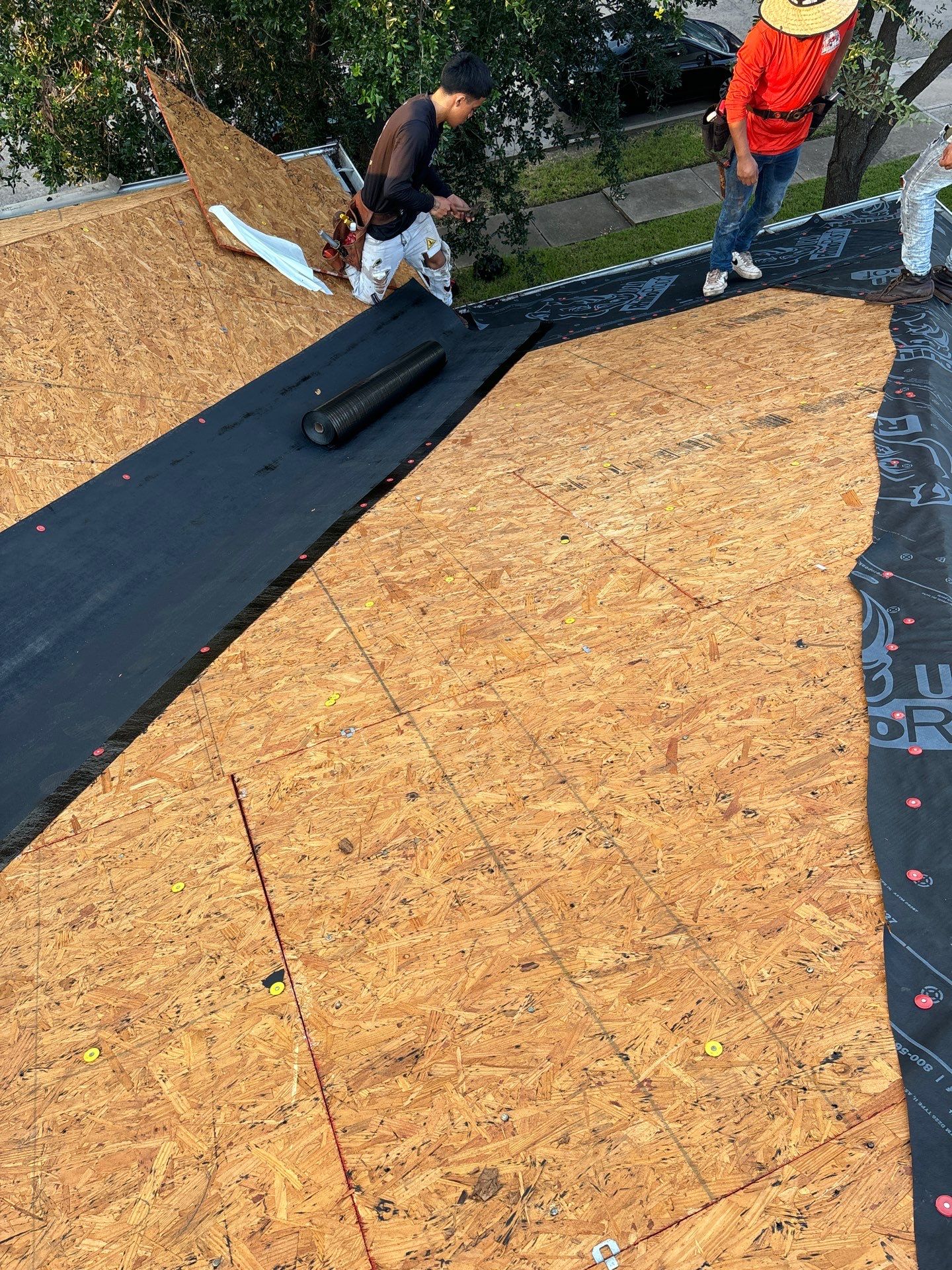 Residential Roofing Installation using Owen's Corning Duration (Lifetime) Shingles by Roof Repair Company