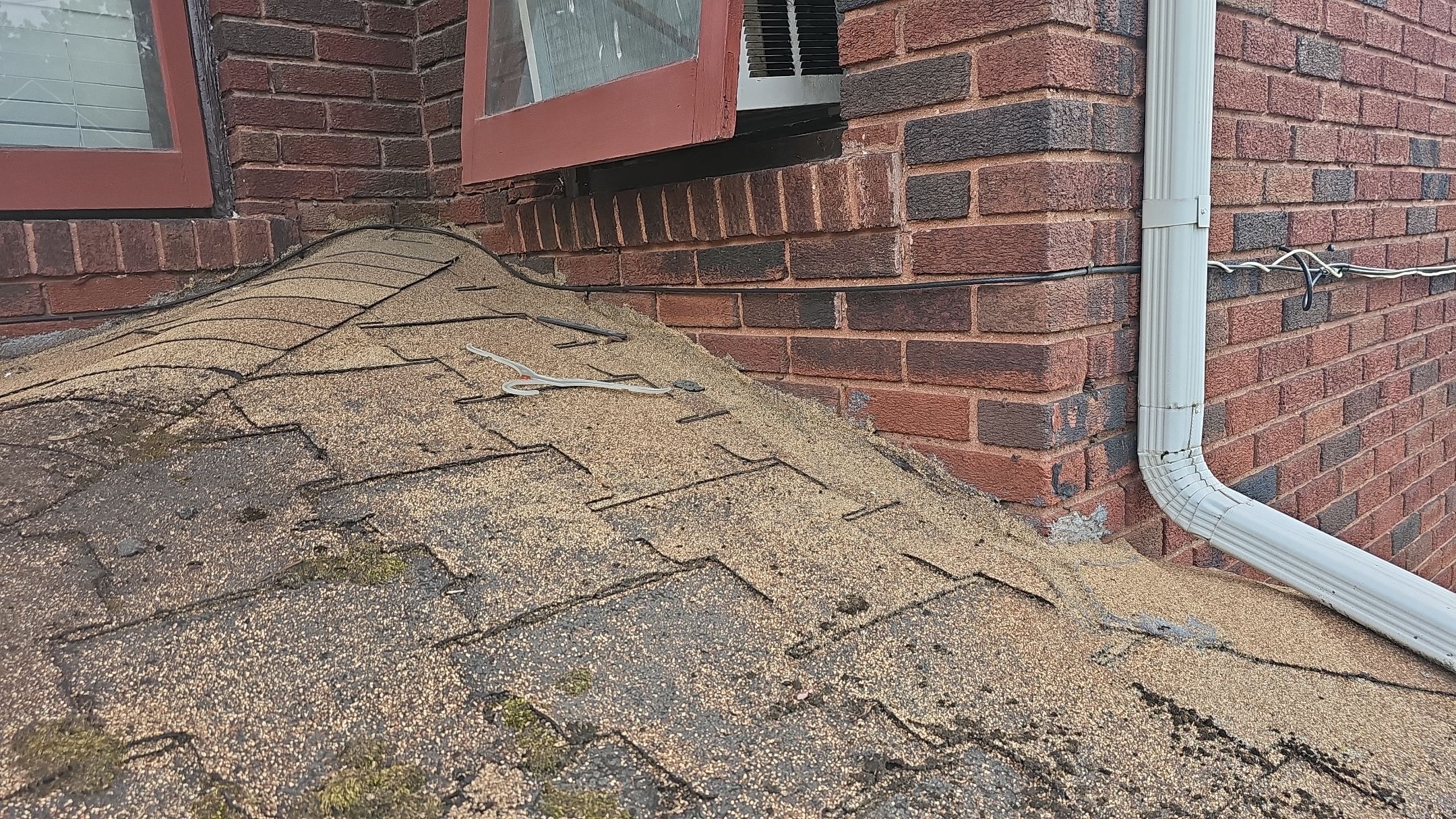ATLAS PINNACLE COLOR: MORNING HARVEST DRIP EDGE: MUSKET BROWN by Eagle Eye Roofing