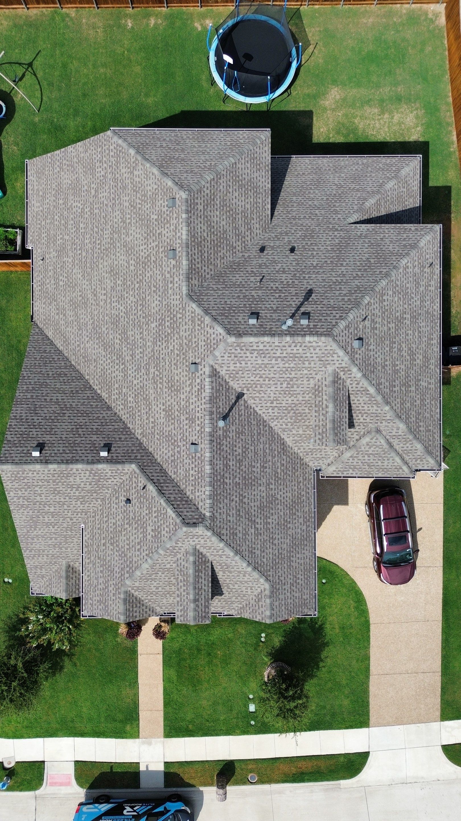 GAF HDZ - Weathered Wood by Elite Roofing LLC