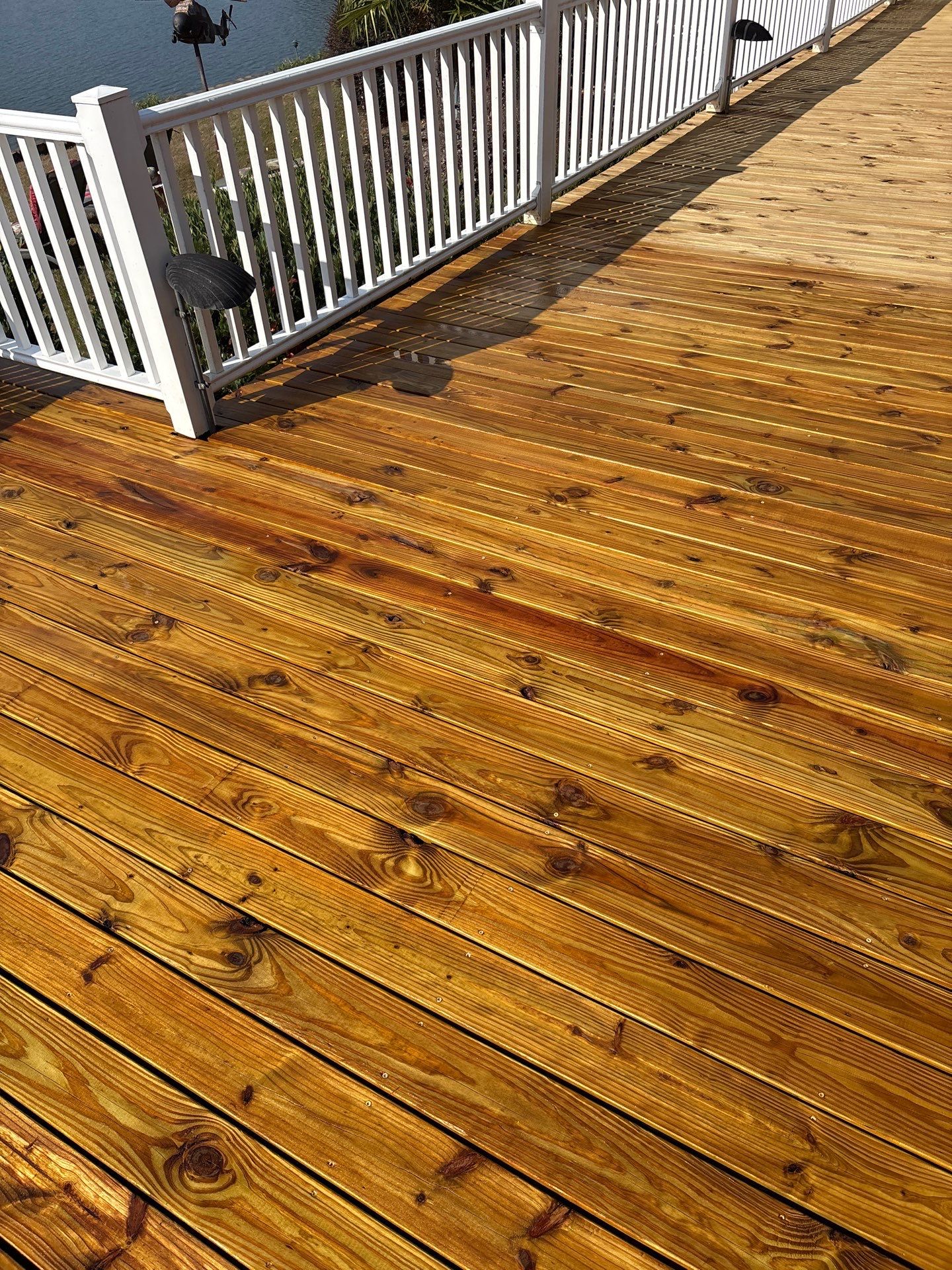 Wood Deck using Wood Sealant by DuraSeal