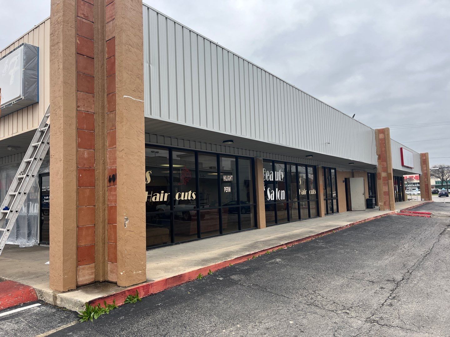 Revitalizing Commerce: A Vibrant Makeover for Your Business Storefronts by 360 Painting Central Texas 