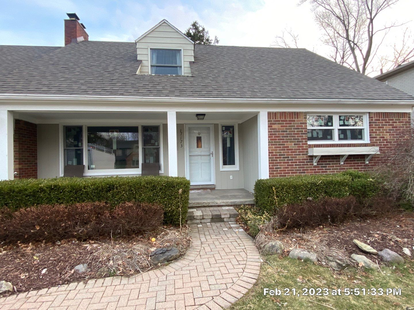 Window Installation using Replace windows  by Smart Roof