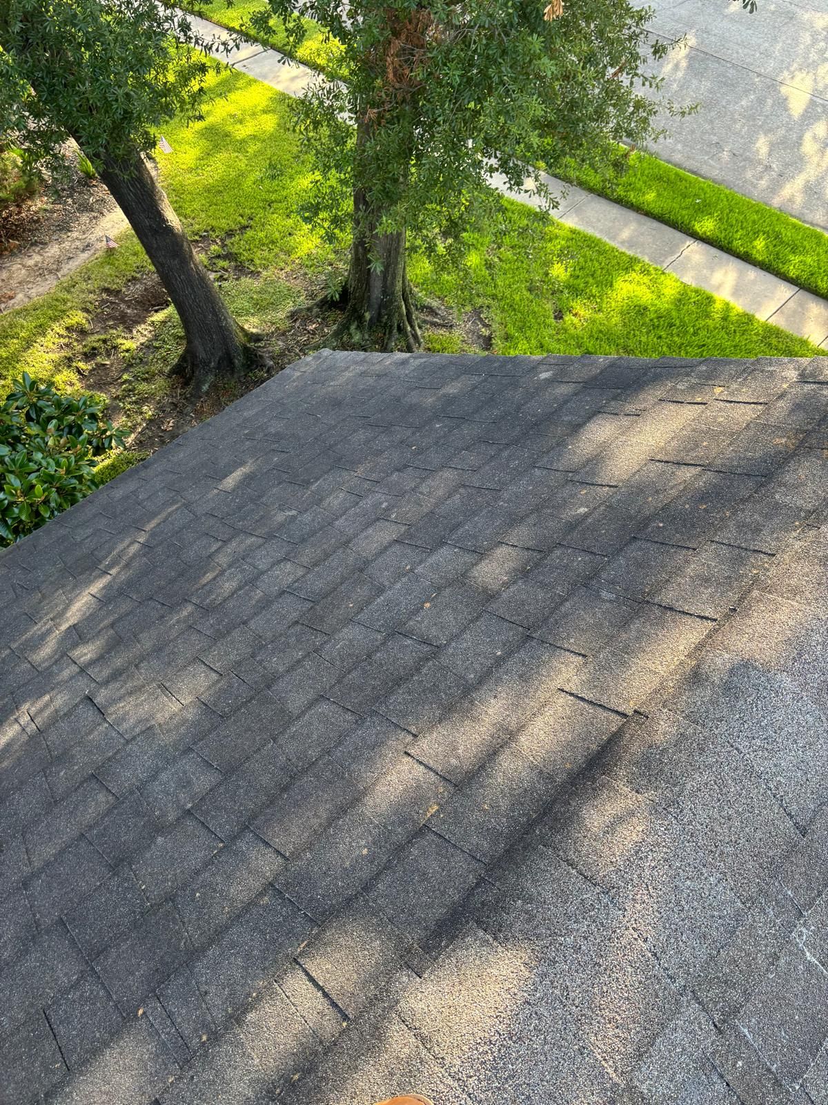 Hail Damage using Owen's Corning Duration (Lifetime) Shingles by Roof Repair Company