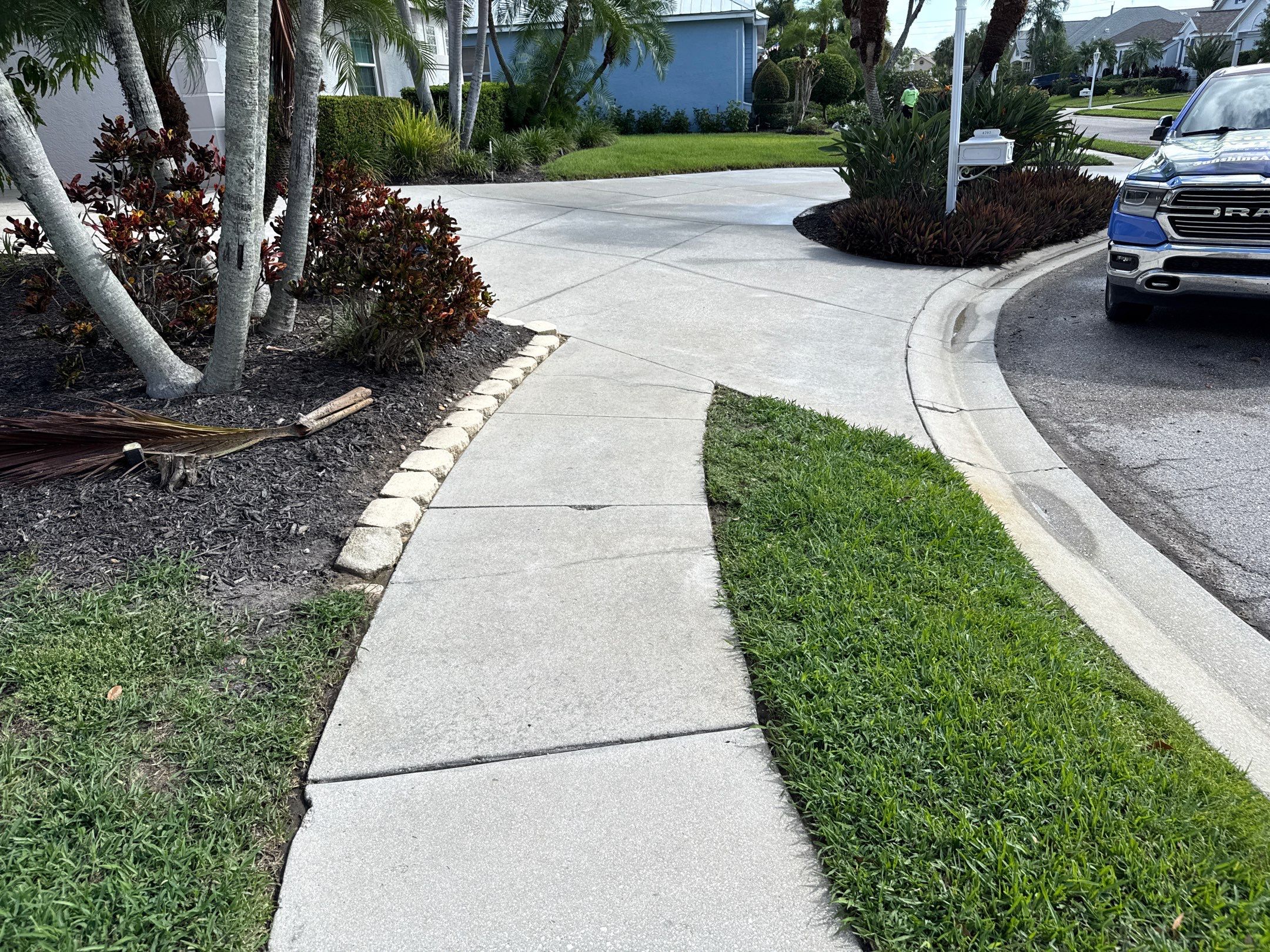 Driveway Cleaning at The Inlets Bradenton by Sunshine AquaWash