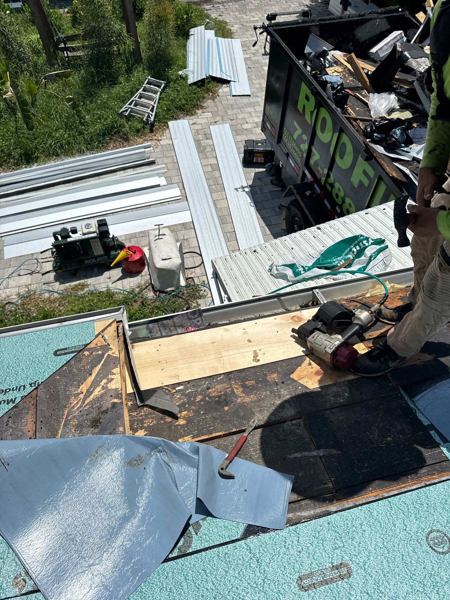 Project in St. Petersburg 33710 by Mitchell Roofing Company LLC