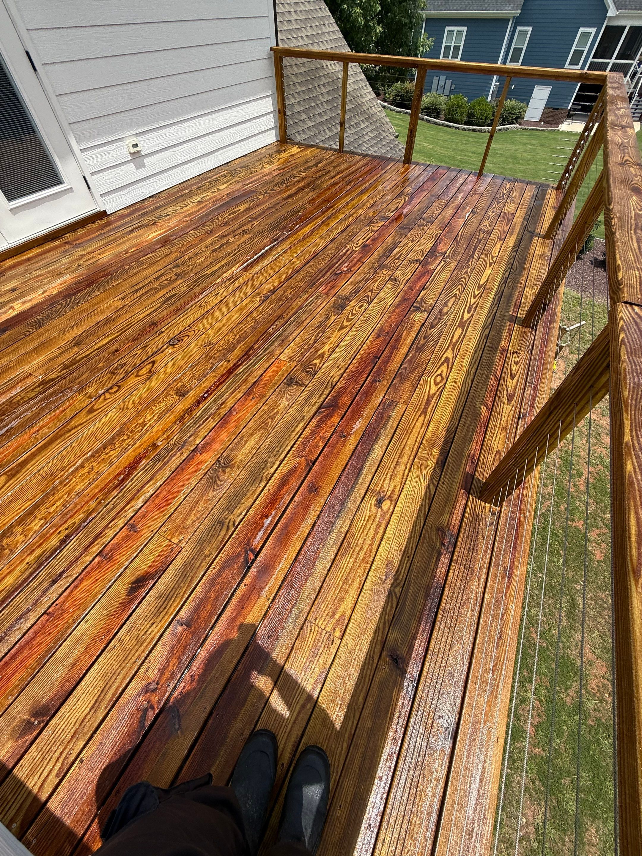 Wood Deck using Wood Sealant by DuraSeal