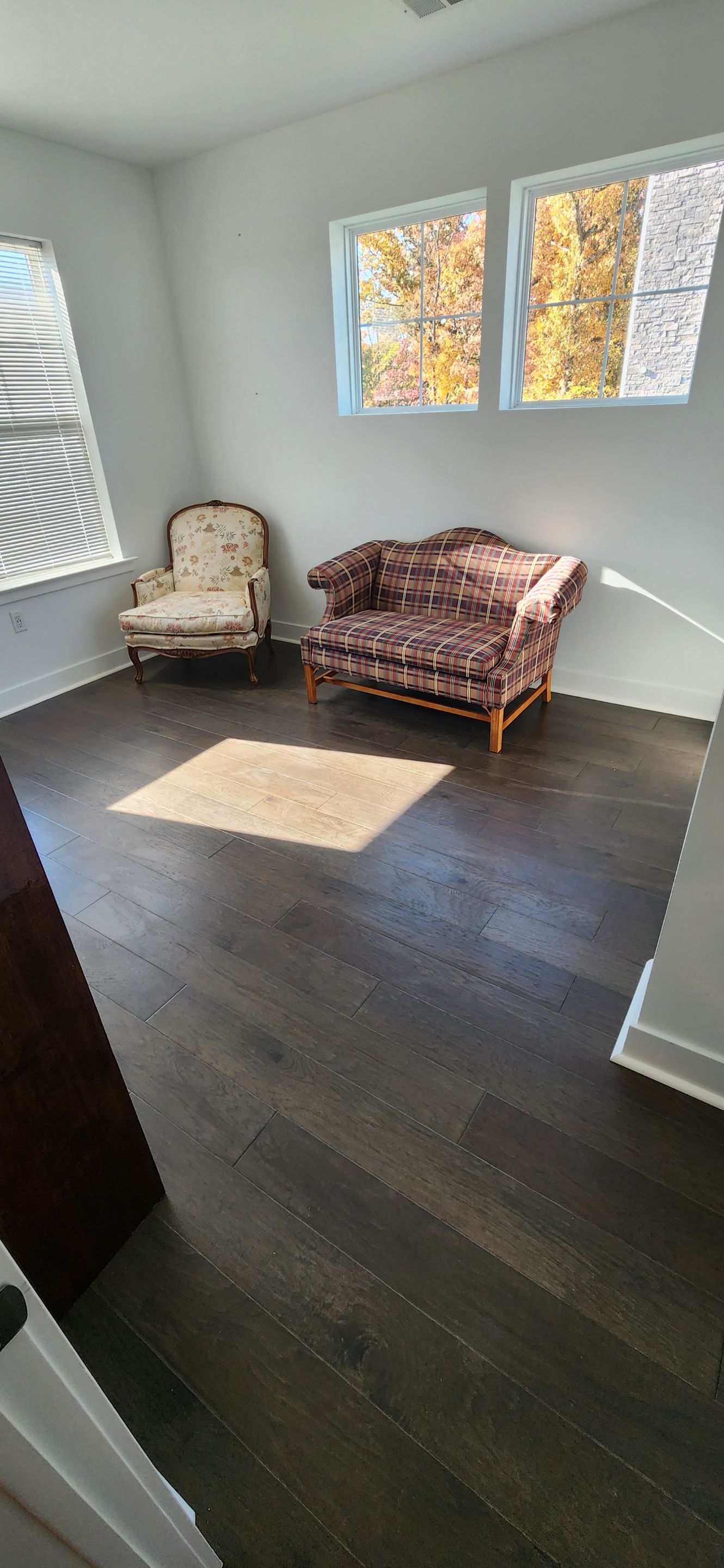 3/8 Engineered Full Glue Install  by Footprints Floors Morristown