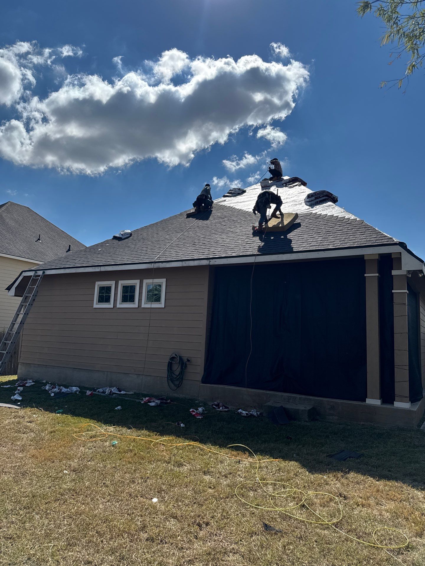 GAF Natural Shadow - Charcoal by Elite Roofing LLC