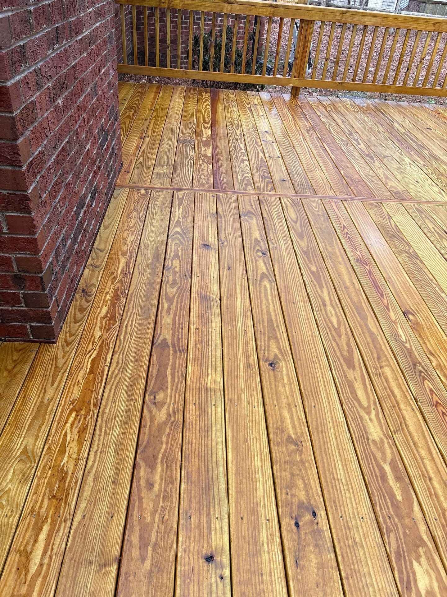 Wood Deck using Wood Sealant by DuraSeal