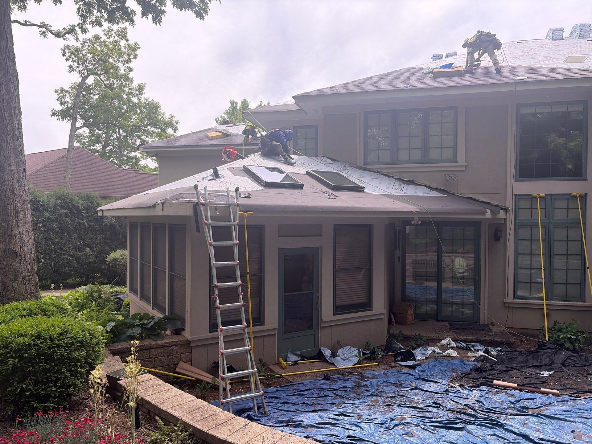 Woodridge Residential Roof Replacement Featuring Malarkey Vista AR Shingles by Pro Home Services Inc