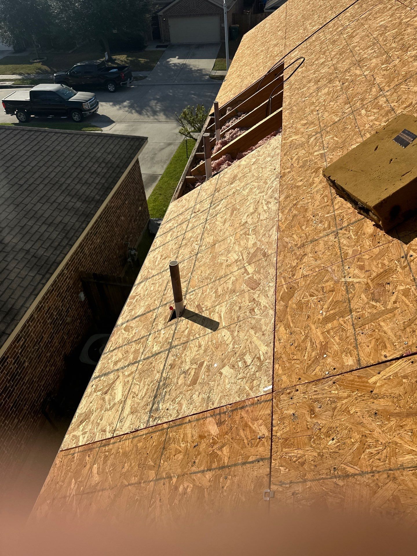 Residential Roofing Installation using Owen's Corning Duration (Lifetime) Shingles by Roof Repair Company