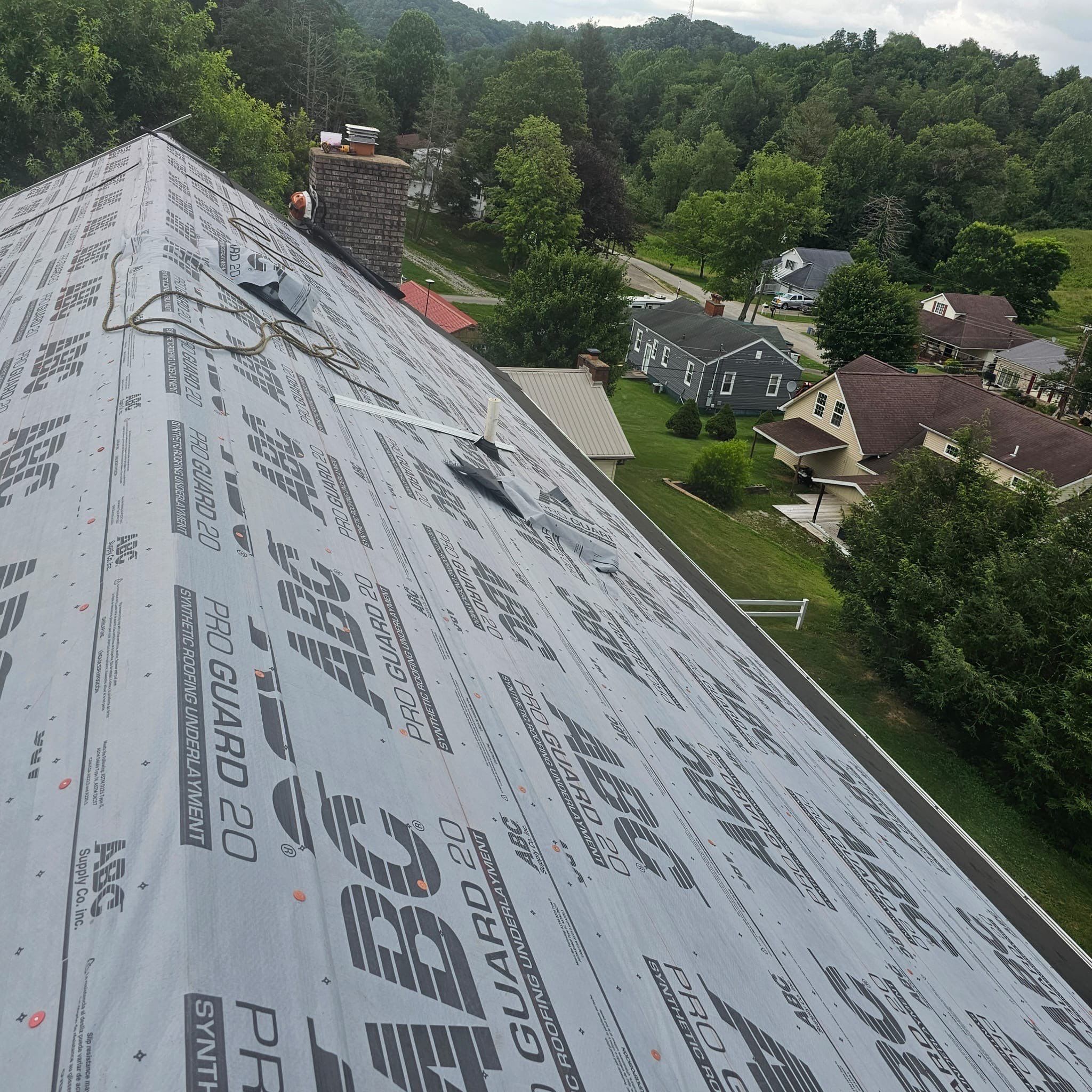 Residential Roofing Installation using GAF Timberline HDZ Charcoal by Rainstoppers Roofing