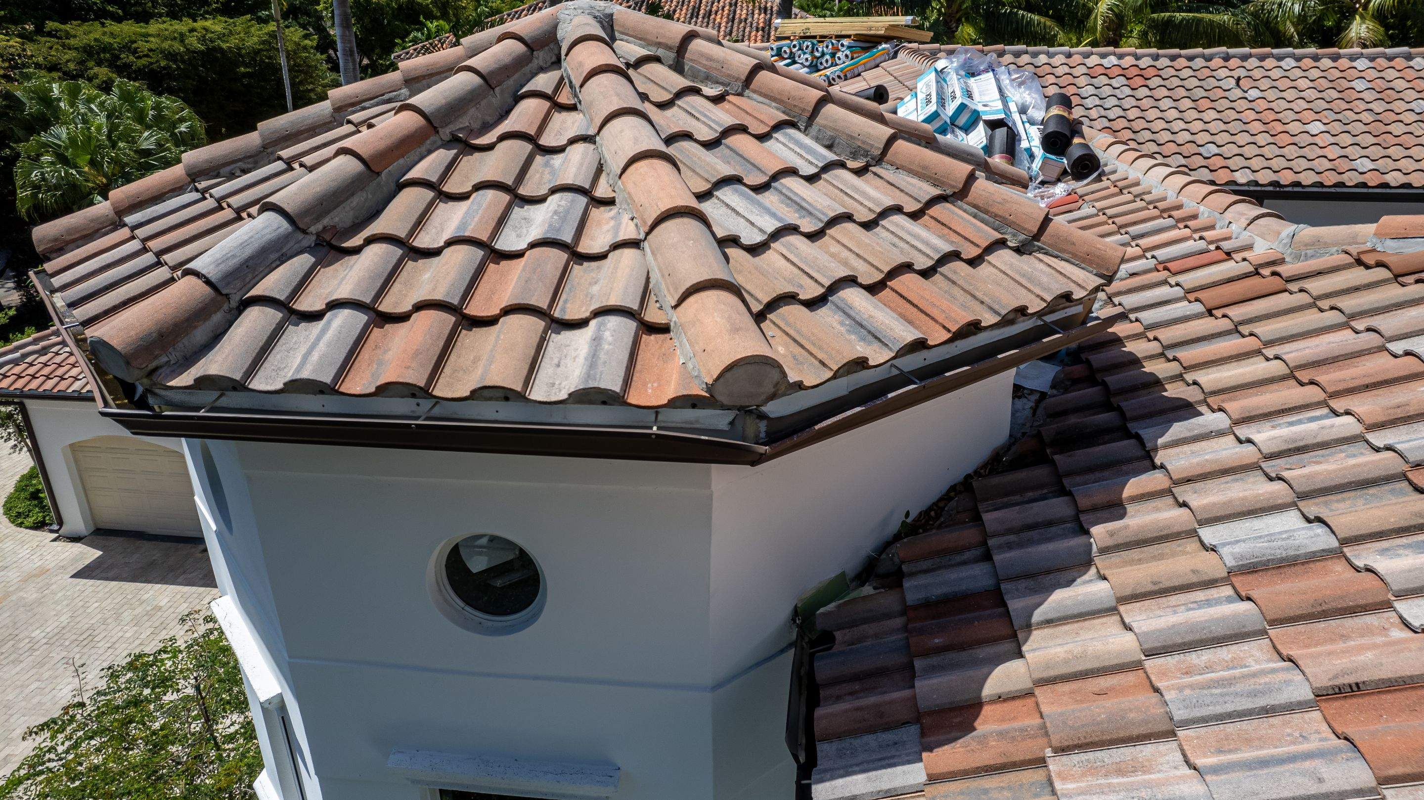 Verea - Spanish S - Jacobea by Istueta Roofing