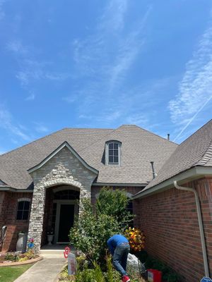 roof replacement in Midwest City
