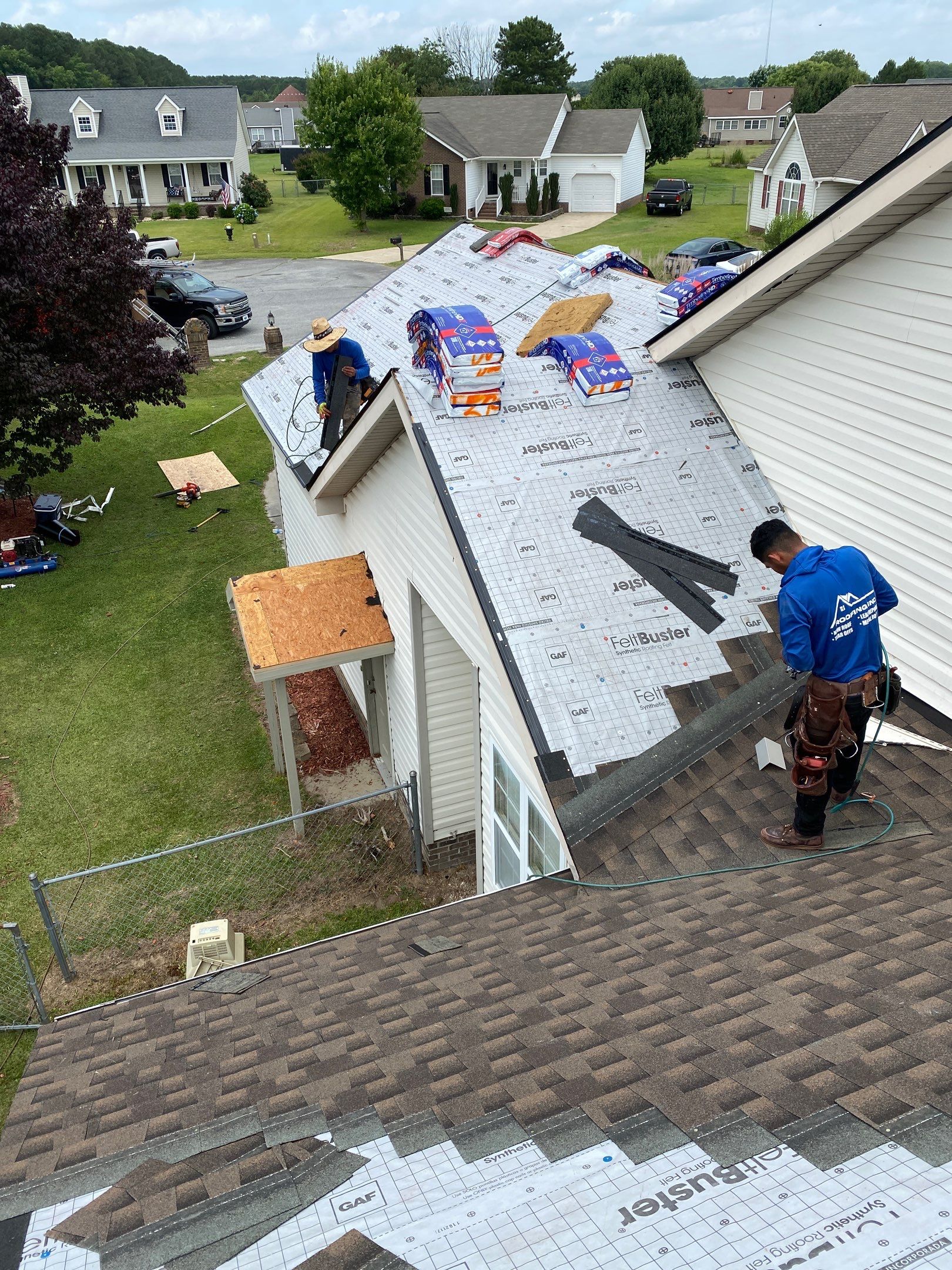 Roof Replacement - GAF Timberline HDZ Barkwood  by Pro Performance Roofing