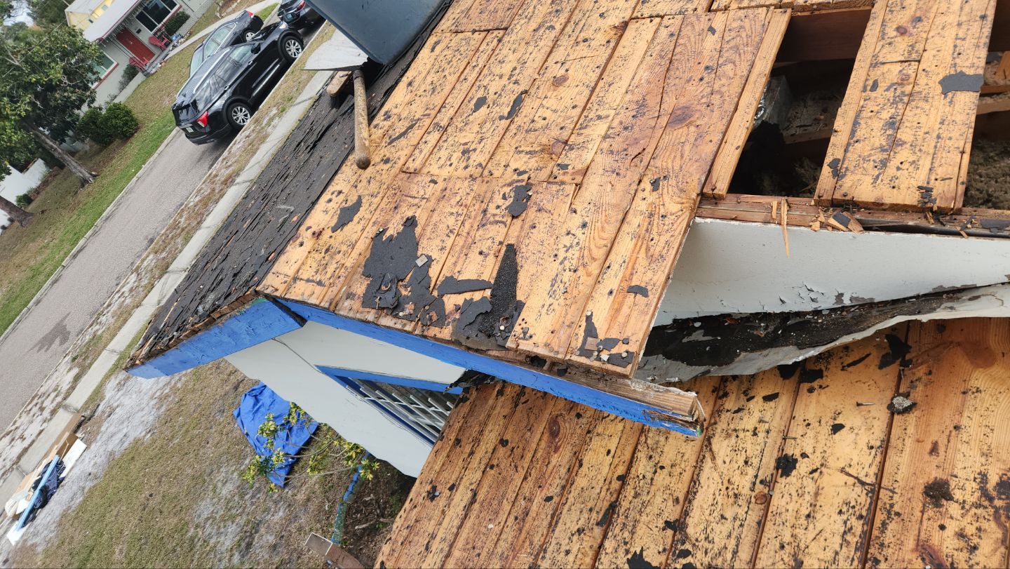 Project in St. Petersburg 33711 by Mitchell Roofing Company LLC 