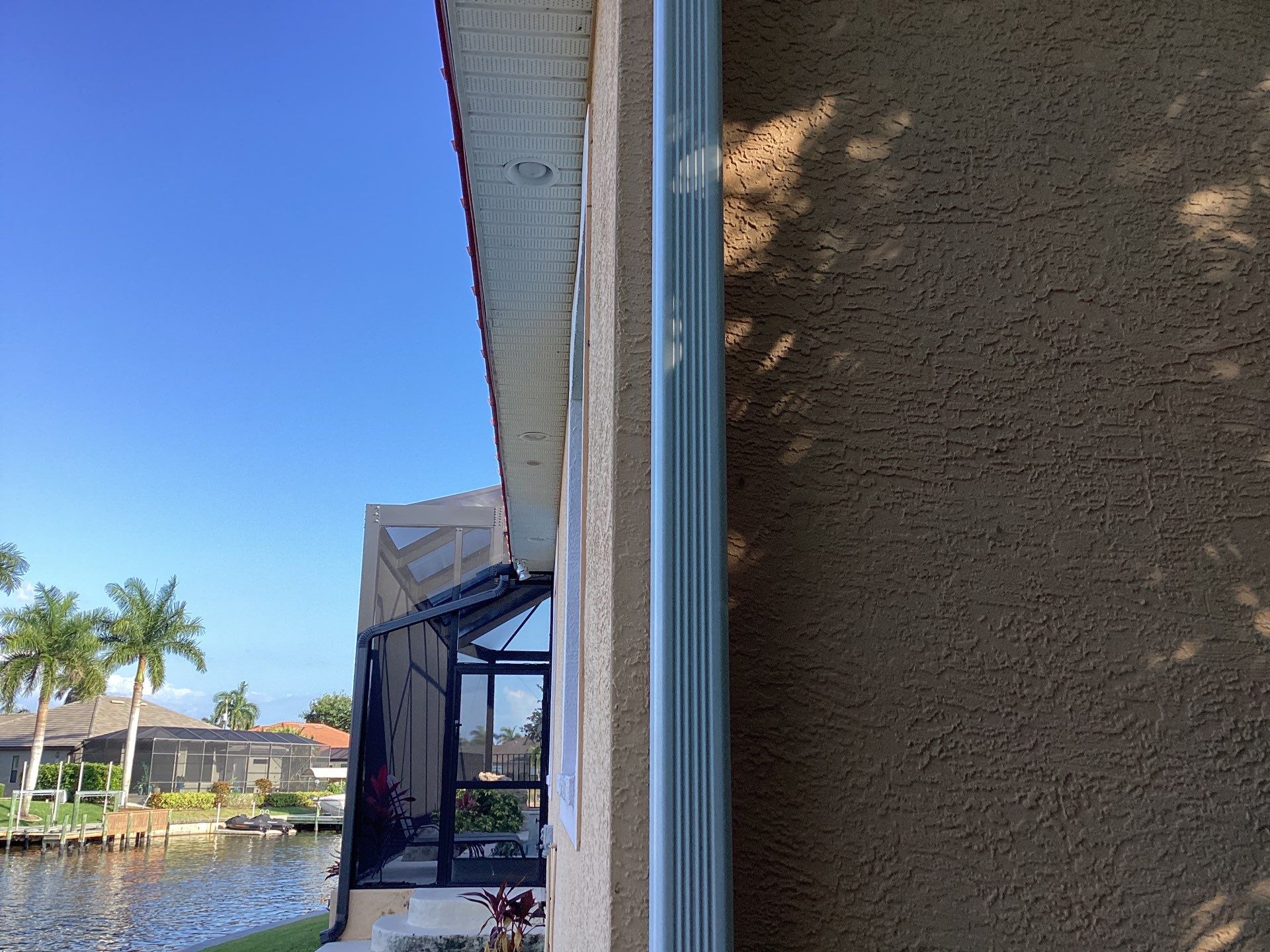 6 Inch Seamless Gutters using K-Style Seamless Gutters in Cape Coral FL by Gutter Professors