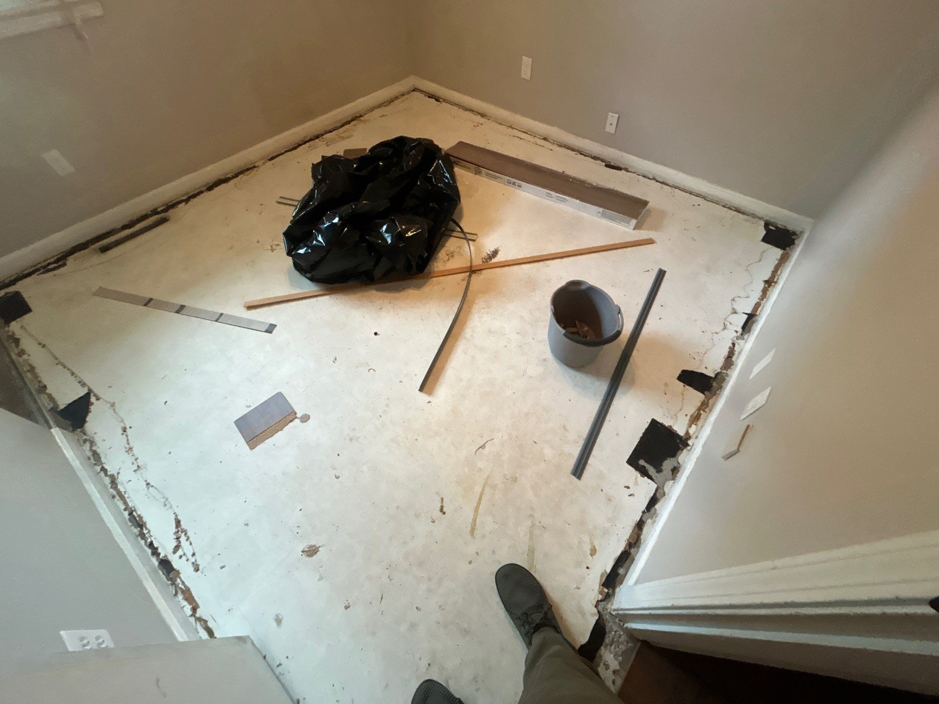 LVP Project in Louisville by Footprints Floors Kentucky