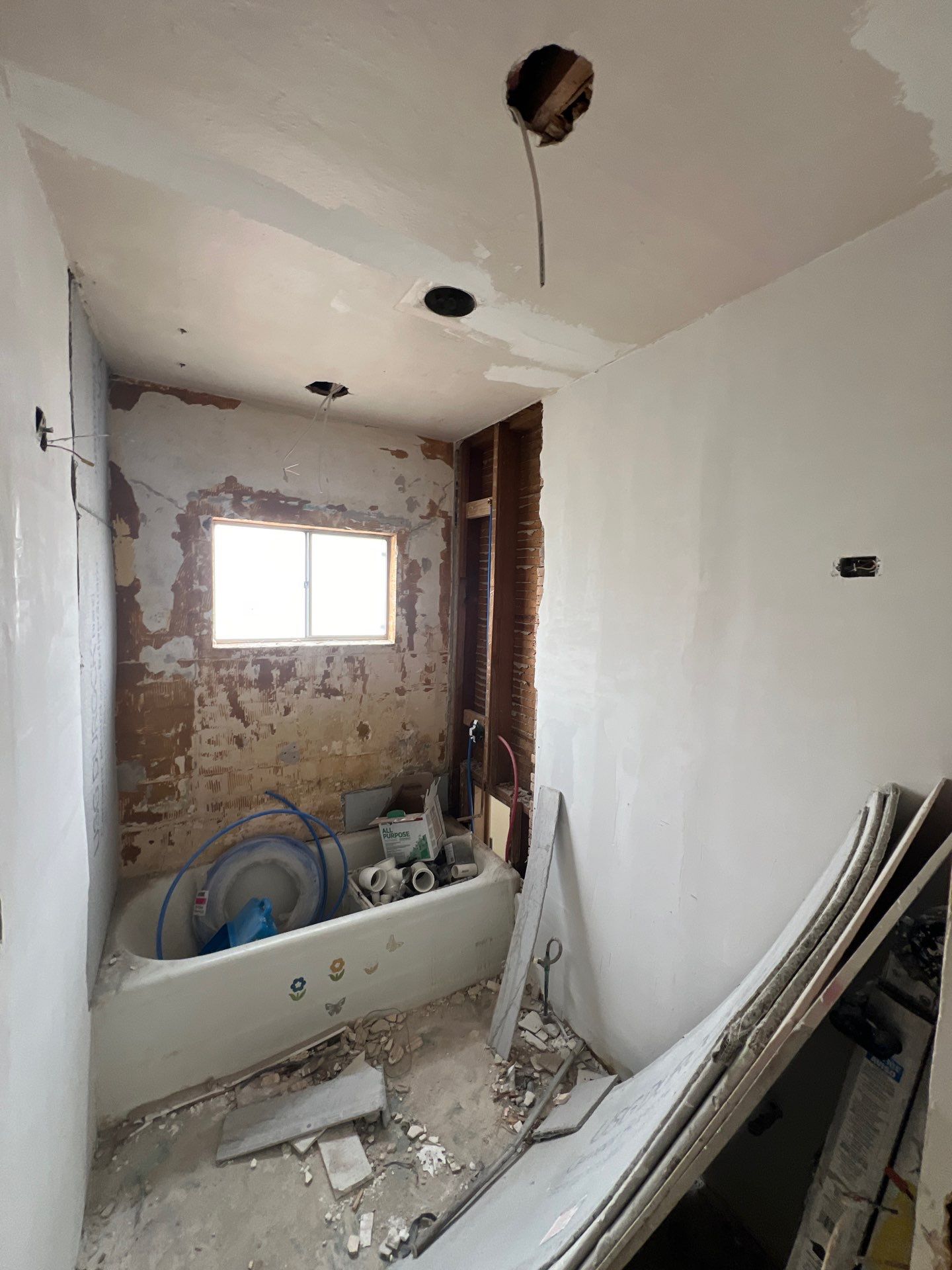 From Drab to Fab: A Spectacular Home Renovation by Castro Brothers Solutions