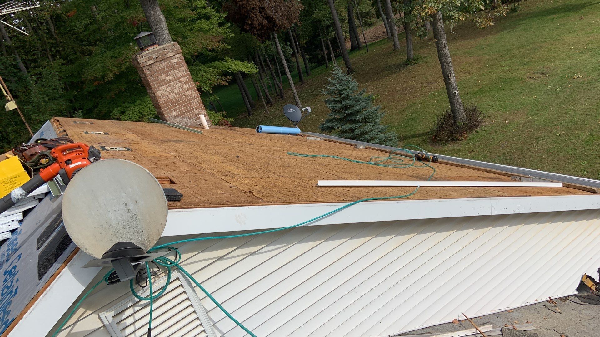 Roof Replacement using CertainTeed Landmark by 180 Contractors