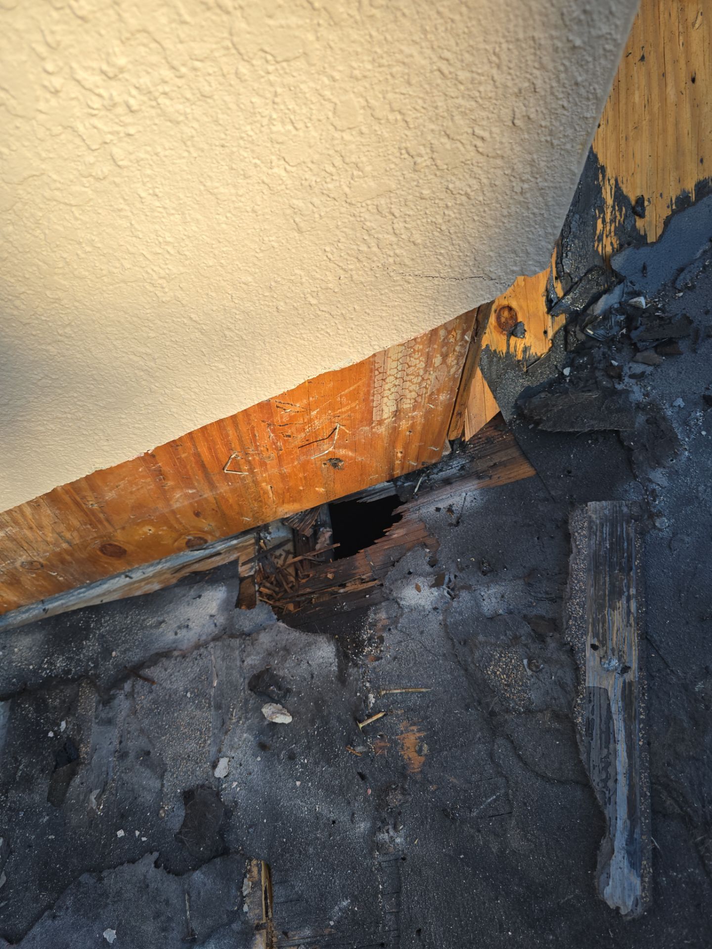 Roof Replacement in Valrico, FL by Shingle Masters Roofing