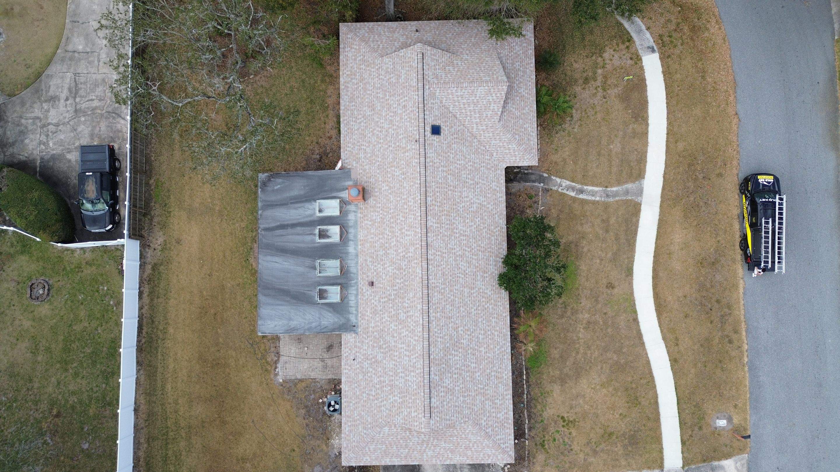 Residential roof in Belle Isle by Gold Key Roofing