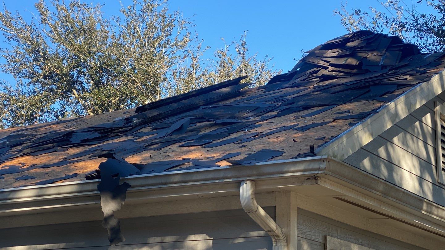 Hail Damage using Owen's Corning Duration (Lifetime) Shingles by Roof Repair Company