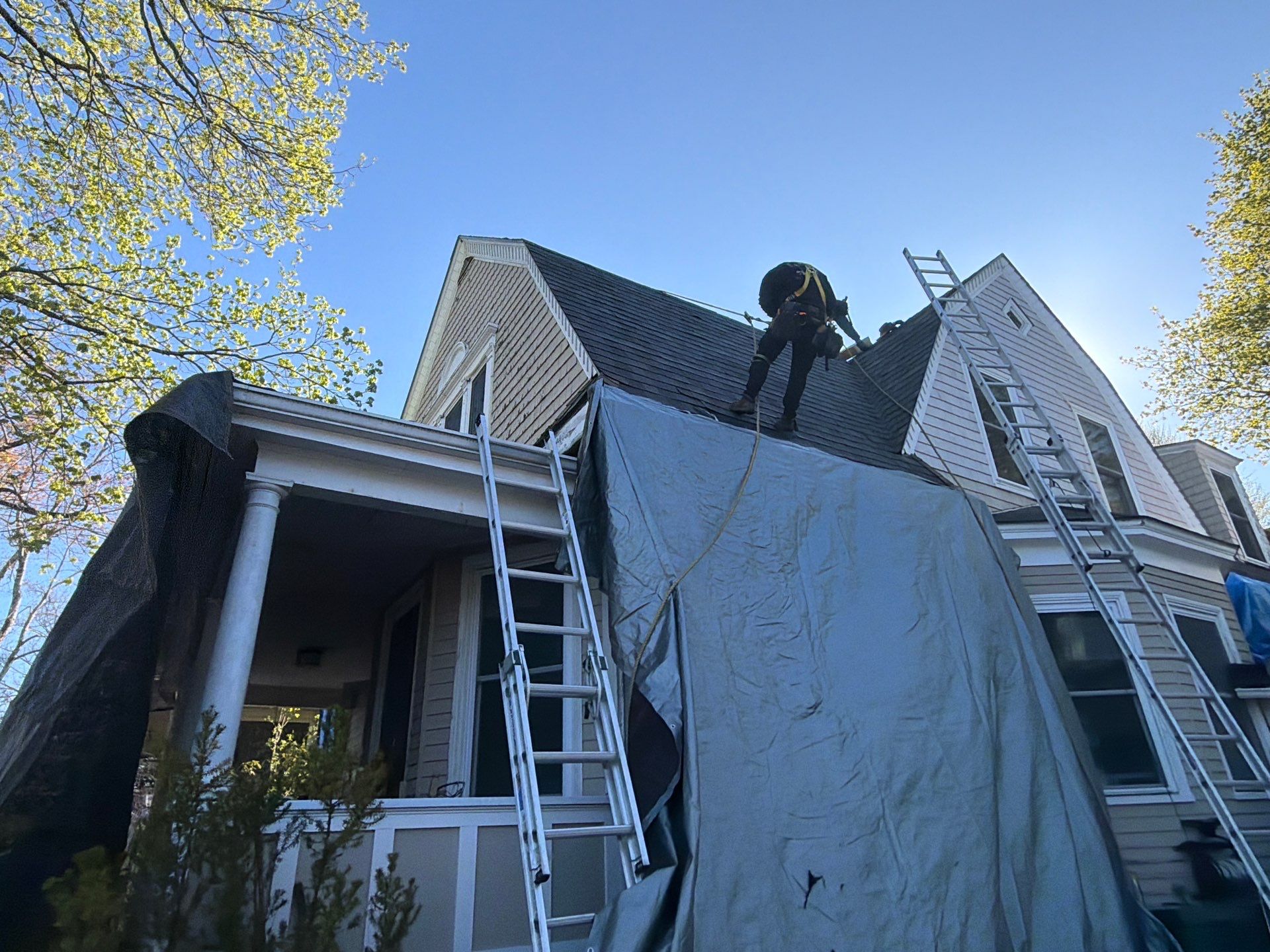 Portland Residential Roof Replacement with New Asphalt Shingles by Tall pine roofing