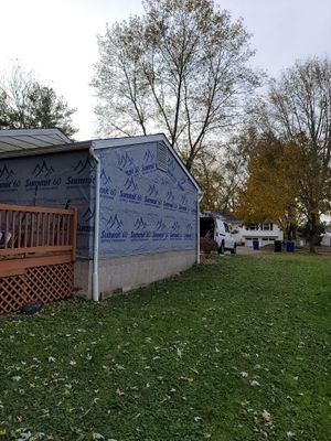 Brand: Atlas Pinnacle Color: Pristine Scotchgard Black Drip: White