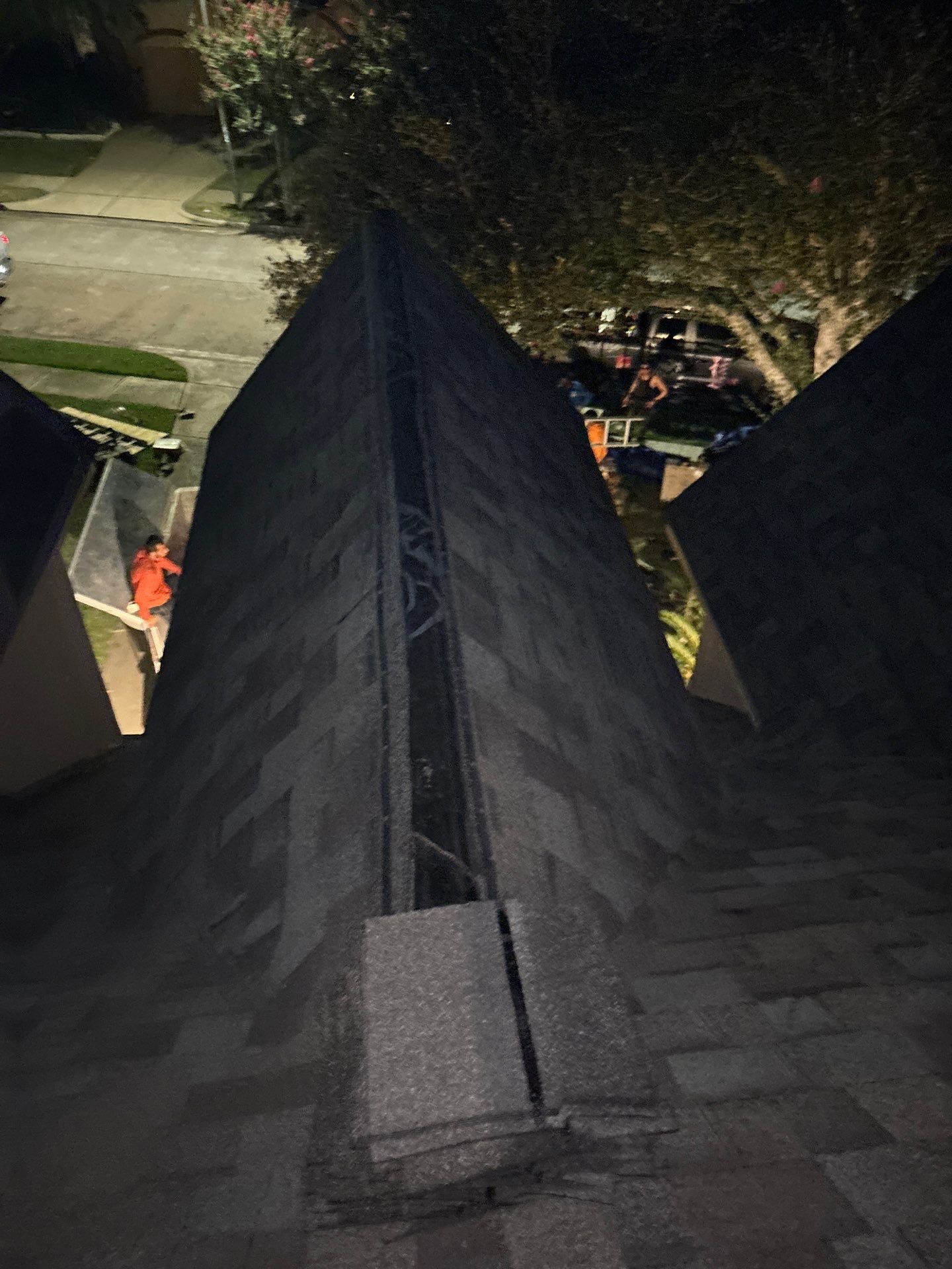 Residential Roofing Installation using Owen's Corning Duration (Lifetime) Shingles by Roof Repair Company