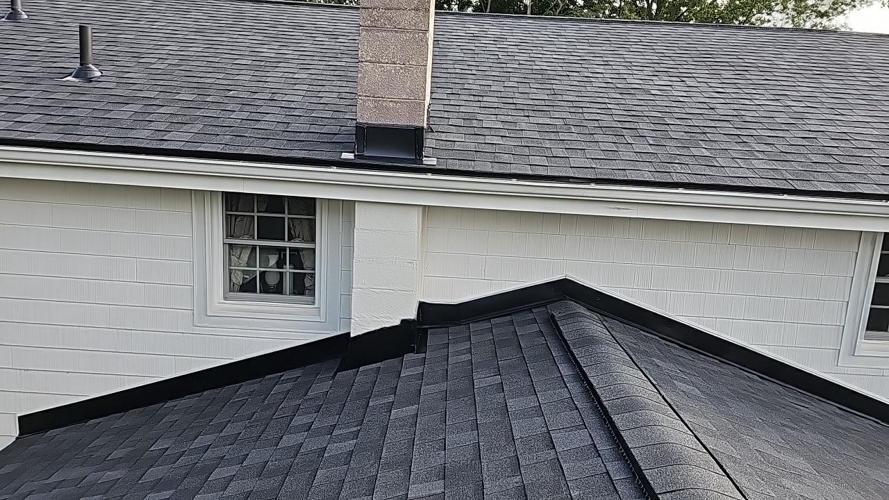 ATLAS PINNACLE COLOR: BLACK SHADOW by Eagle Eye Roofing