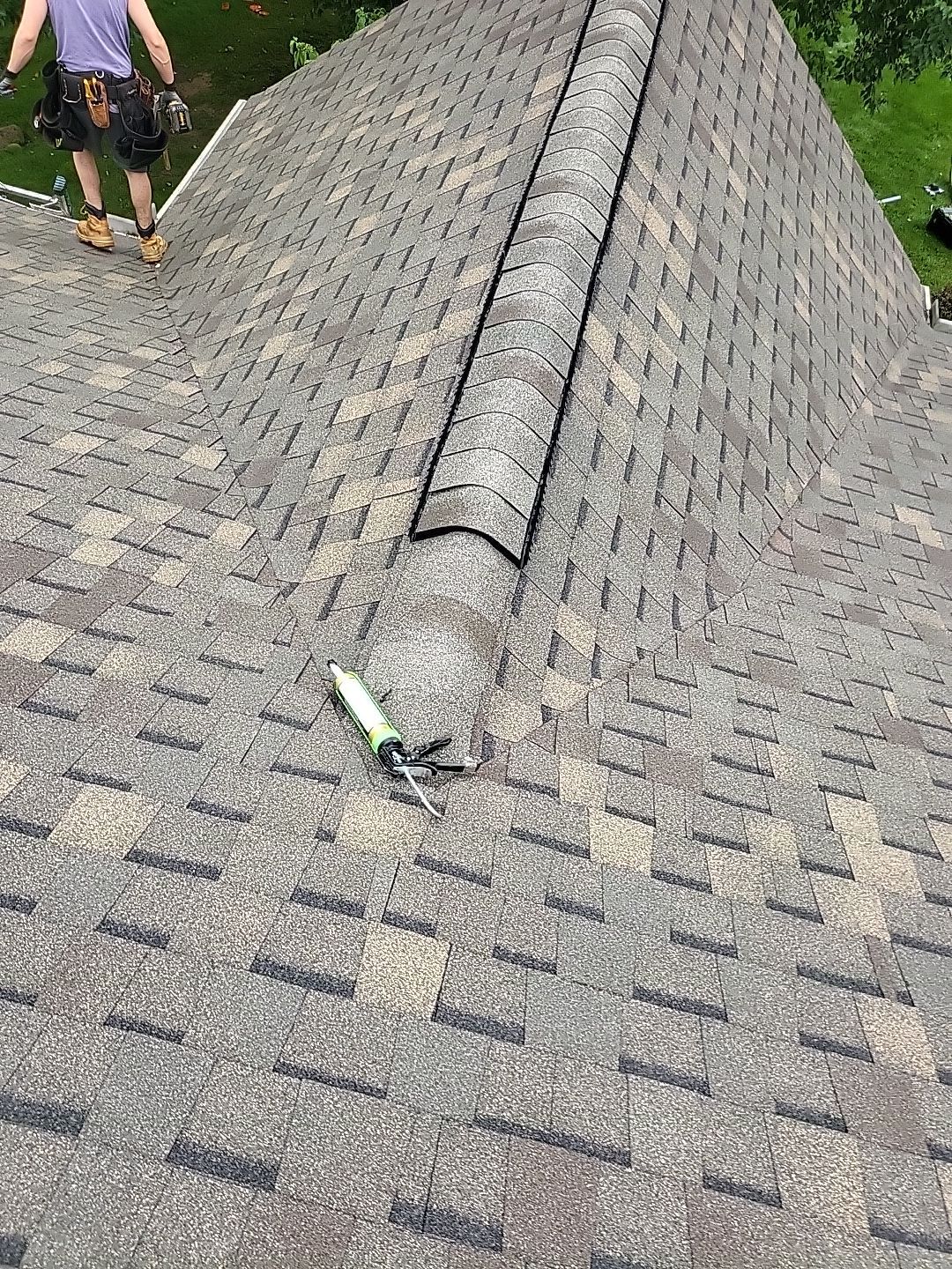 CT LANDMARK COLOR: PEWTER by Eagle Eye Roofing