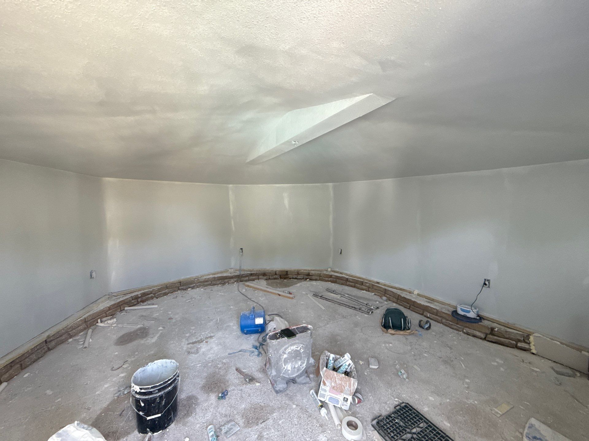 Project in Garland by EL-GC LLC 