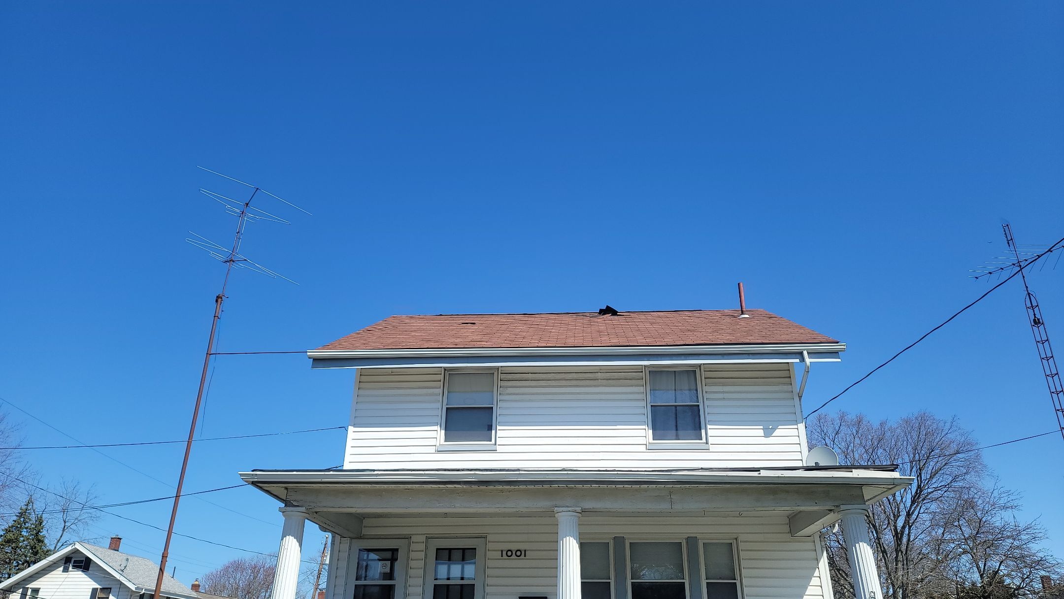 ATLAS PINNACLE COLOR: HEATHERBLEND DRIPE EDGE: WHITE by Eagle Eye Roofing