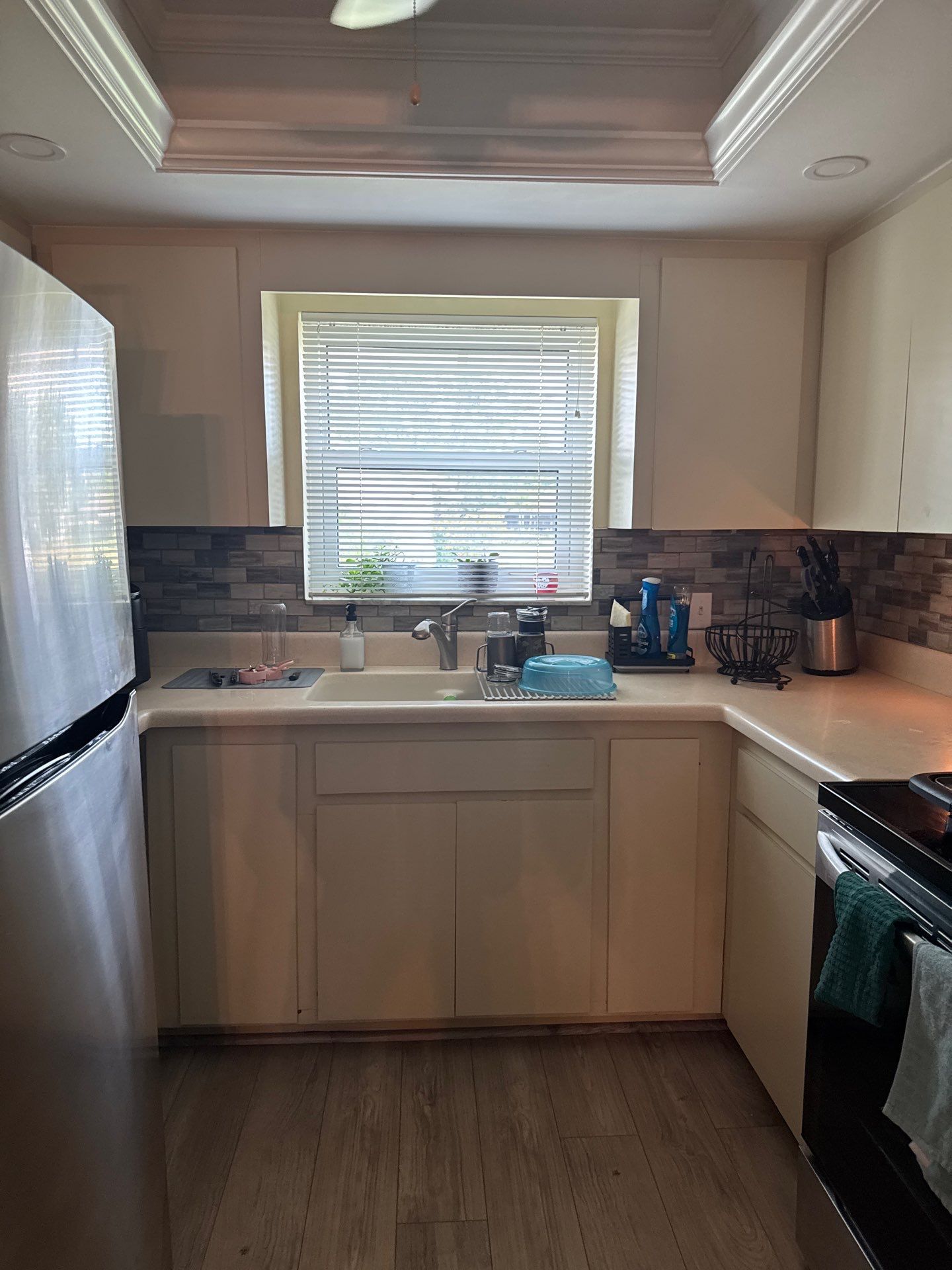 Interior/Cabinet Paint Bradenton by That 1 Painter