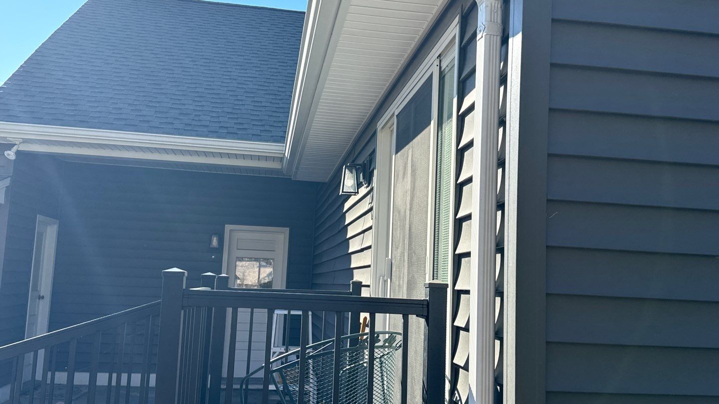 Danny & Anouck Domer by Silver Leaf Contracting 