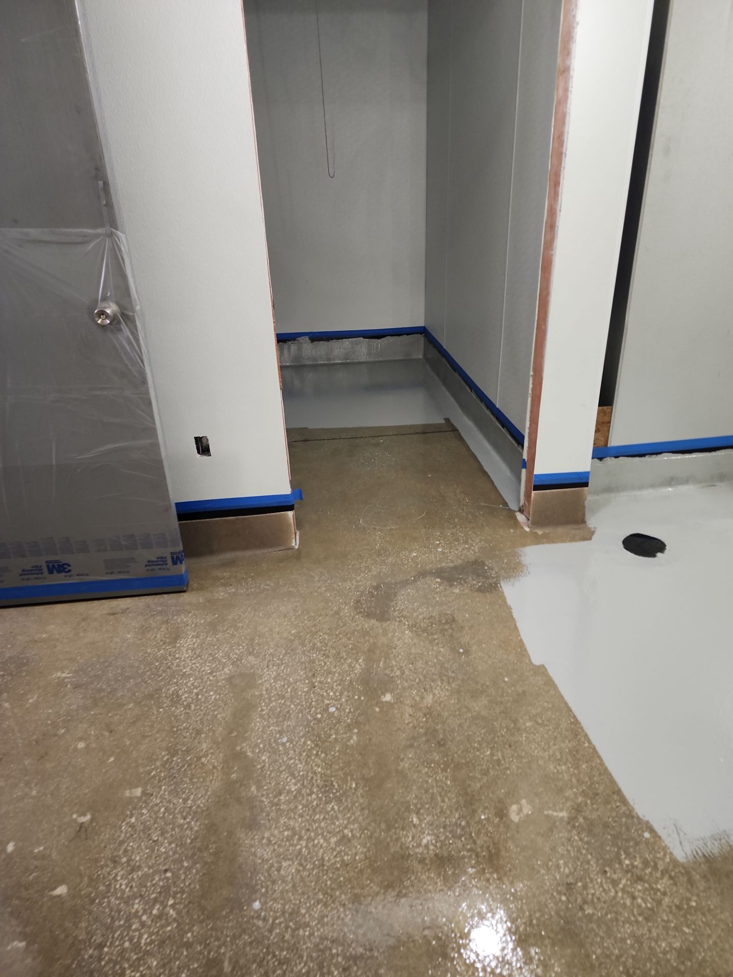 Tulio's Restaurant by Seamless Surfaces