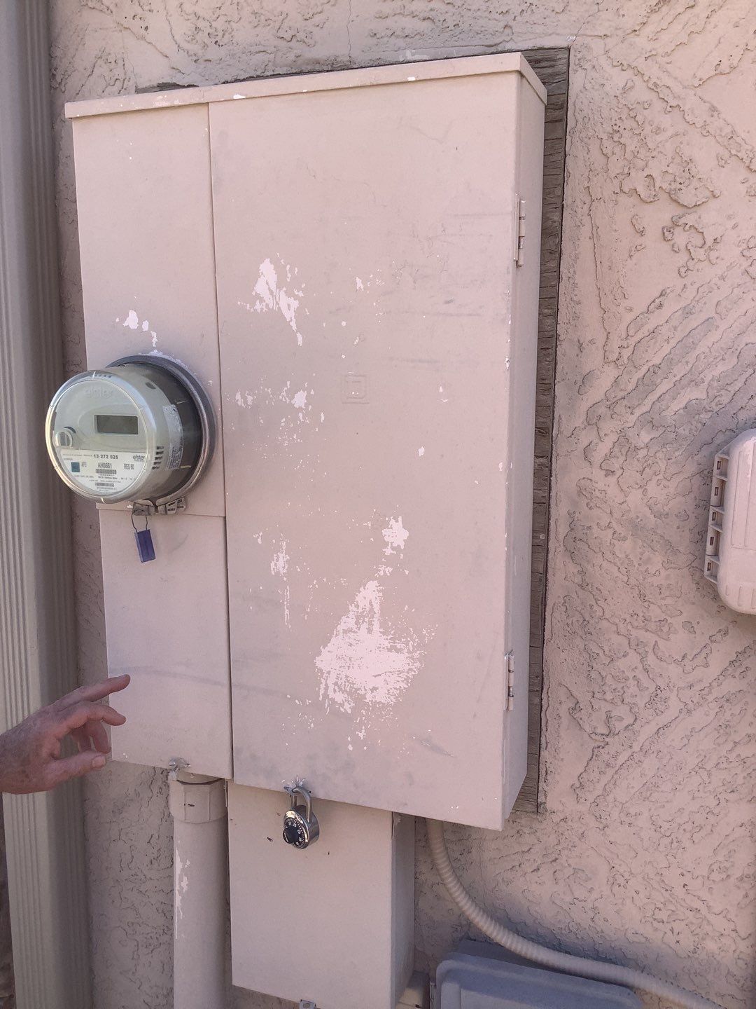 Exterior Painting - Glendale by Crash of Rhinos Painting & Garage Floors