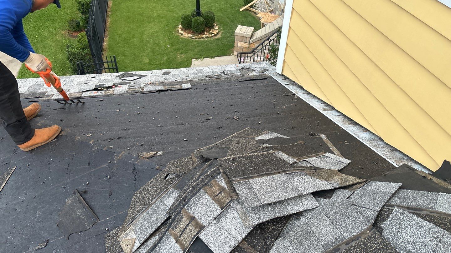 Residential Roofing Installation using Owen's Corning Duration (Lifetime) Shingles by Roof Repair Company