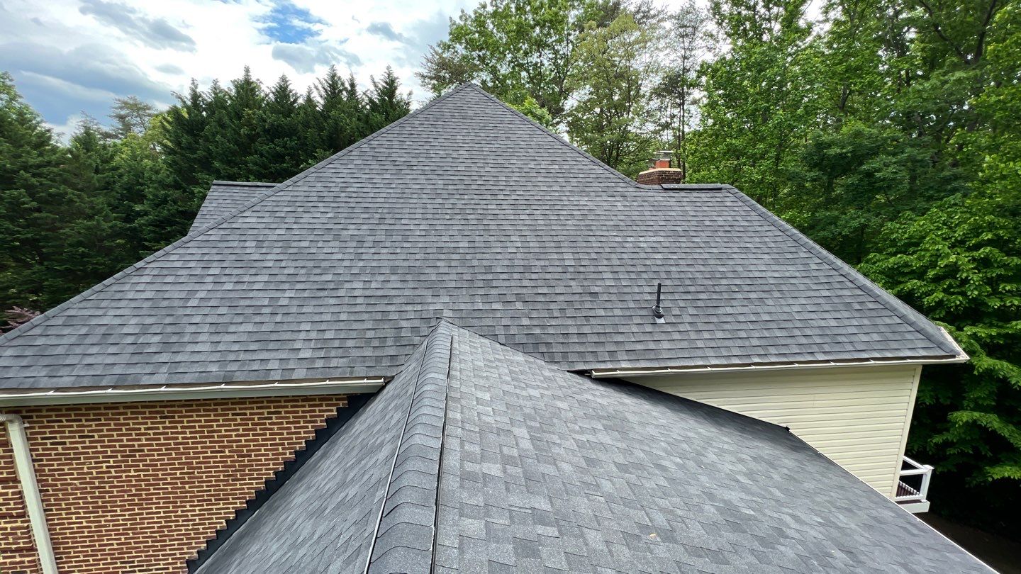 Clifton - CertainTeed Landmark Charcoal Black by RM Banning, Inc.