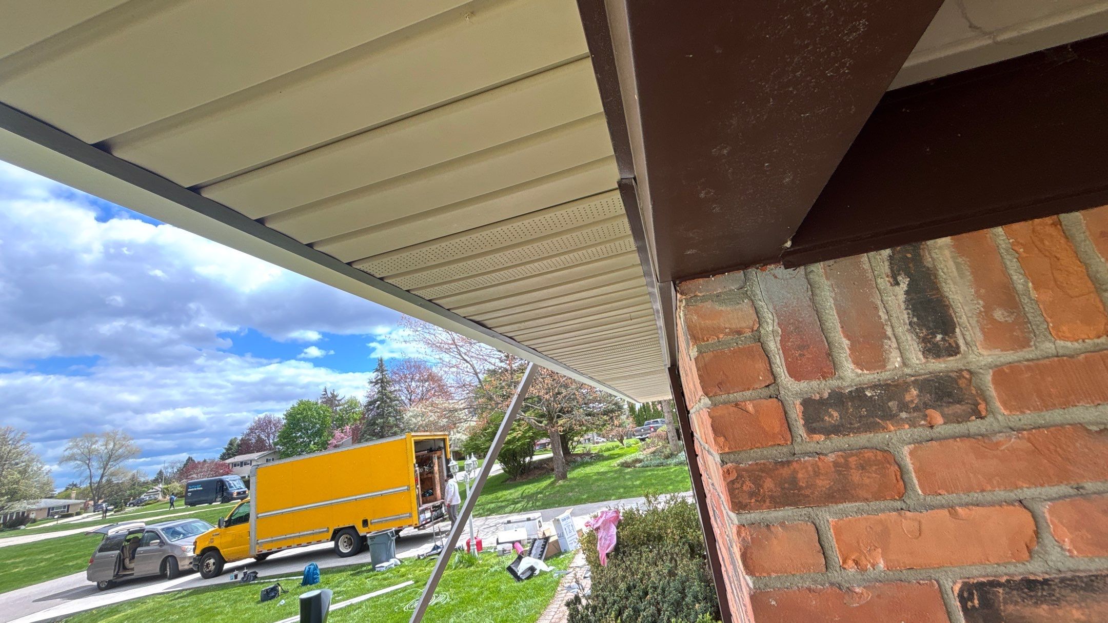 Roof Replacement using Owens Corning Tru Definitions by 180 Contractors