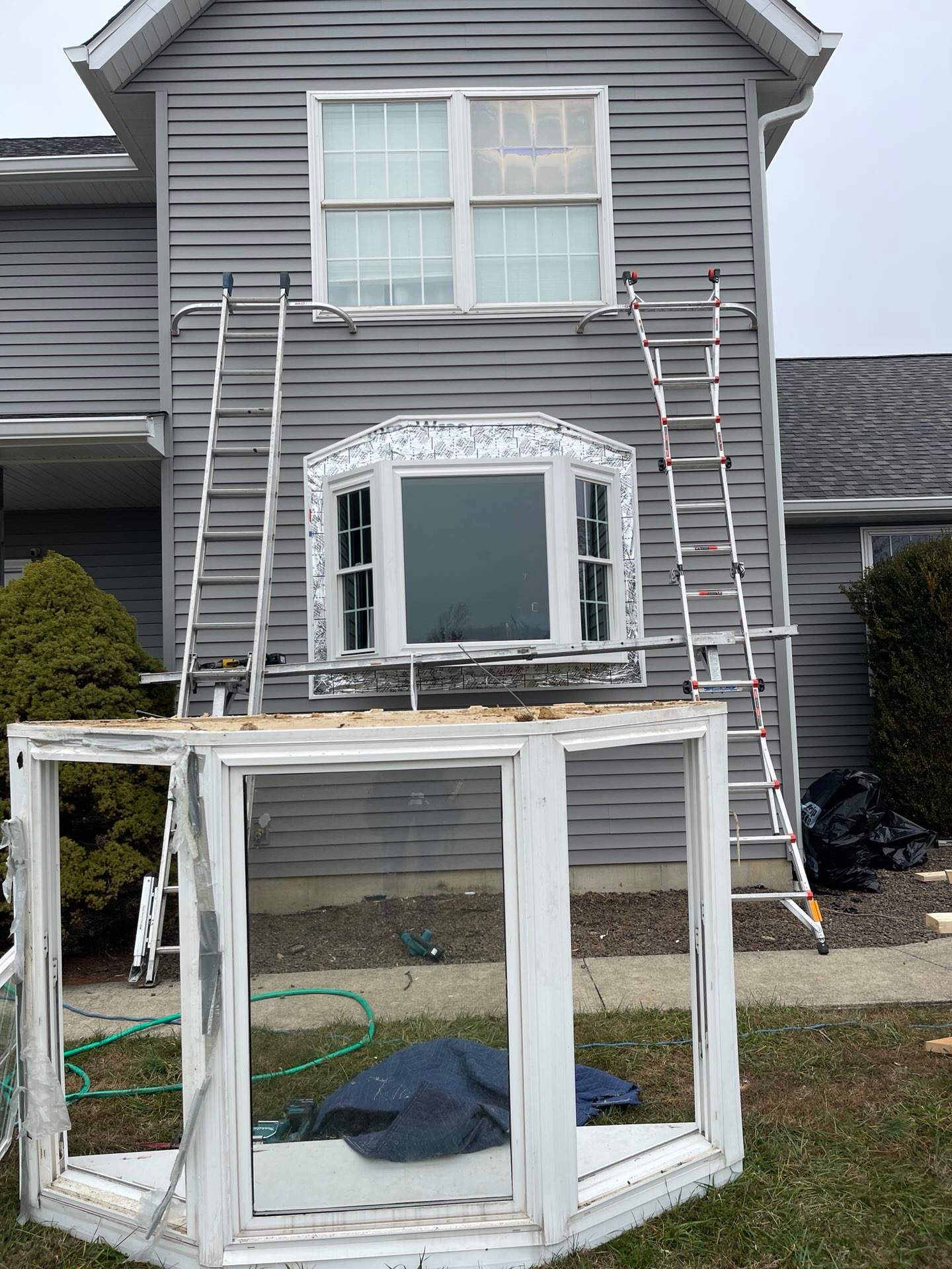 Exterior & Window Installation using CertainTeed Mainstreet & ViWinTech Windows by Koontz Construction
