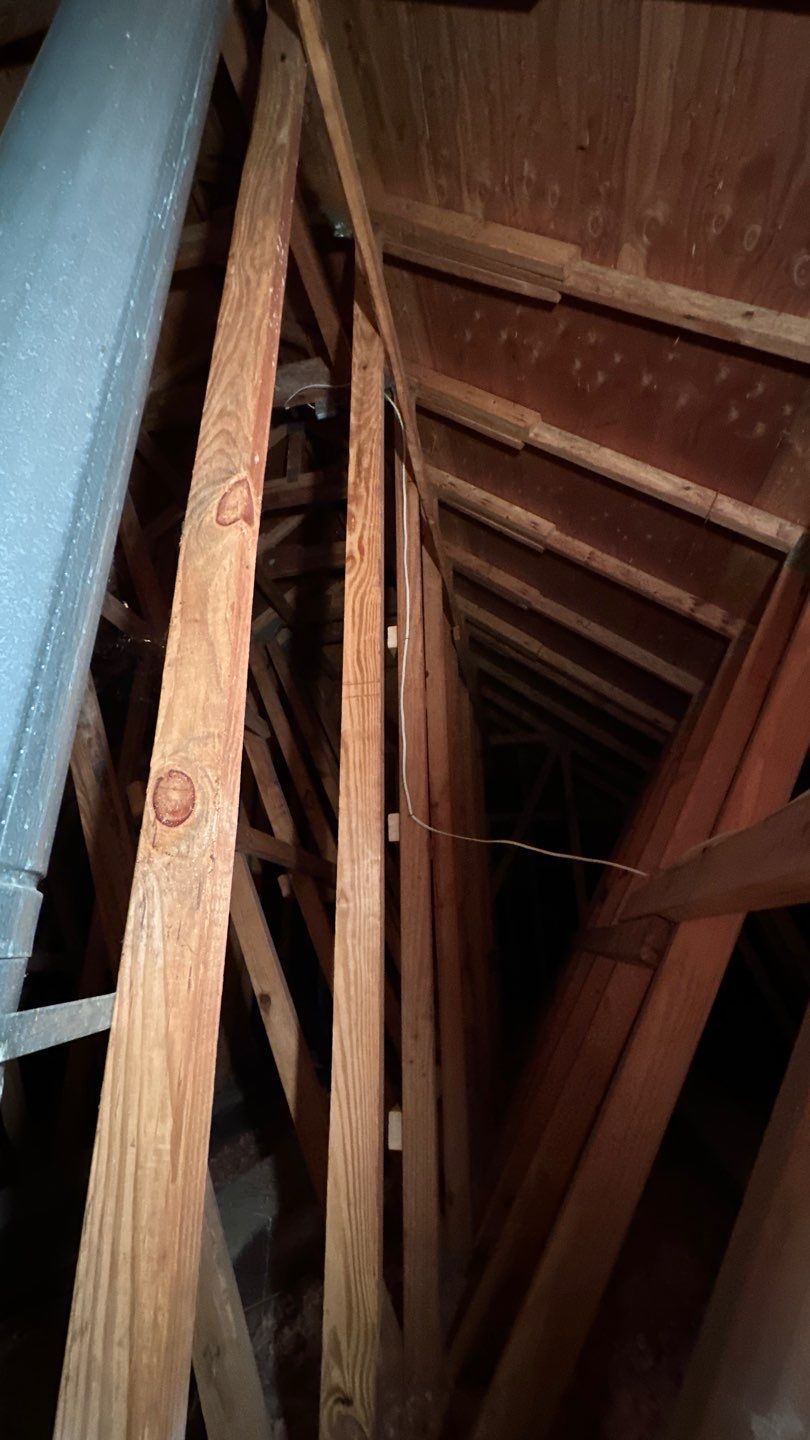 Herndon: CertainTeed Landmark Pro Designer Shingles in Max Def Driftwood by RM Banning, Inc.