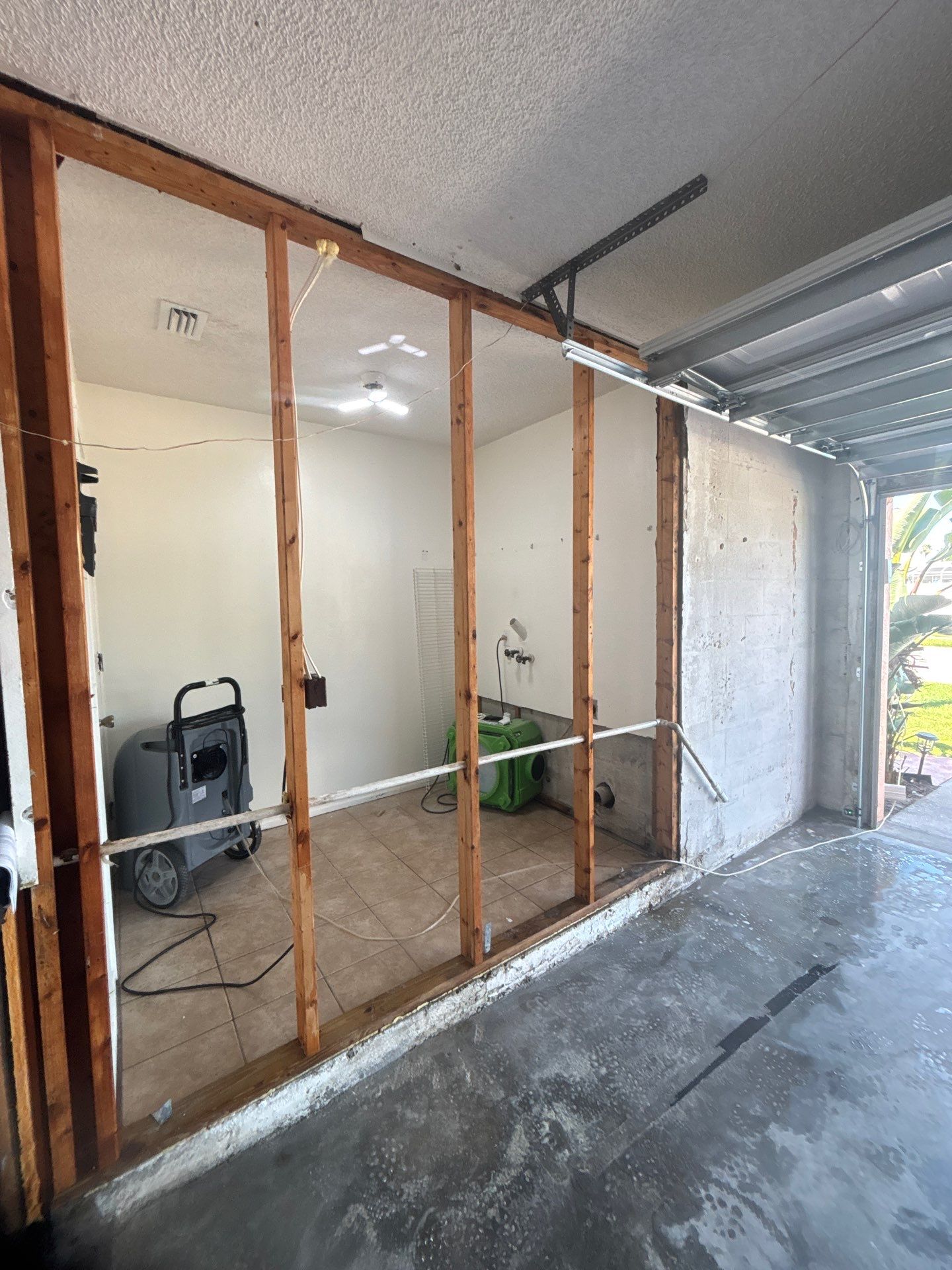 Mold Inspection & Removal In Palmetto, FL by Ampm Restoration Services