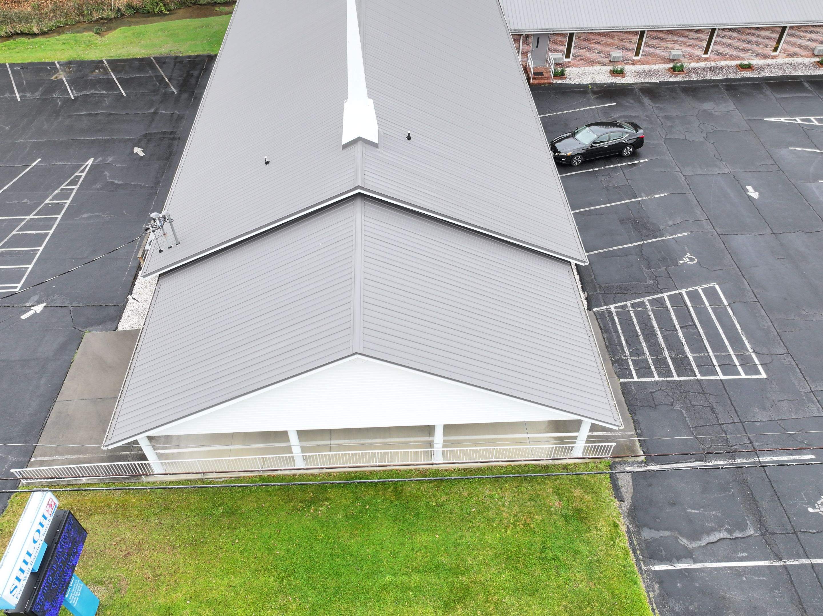 Shiloh Baptist Church by Omnia Roofing